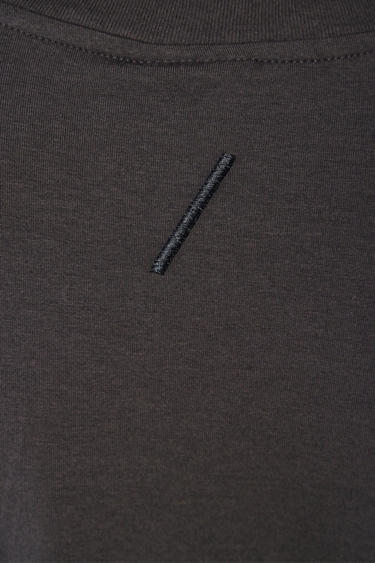 Thom Krom - M TS 1005 - LABELS