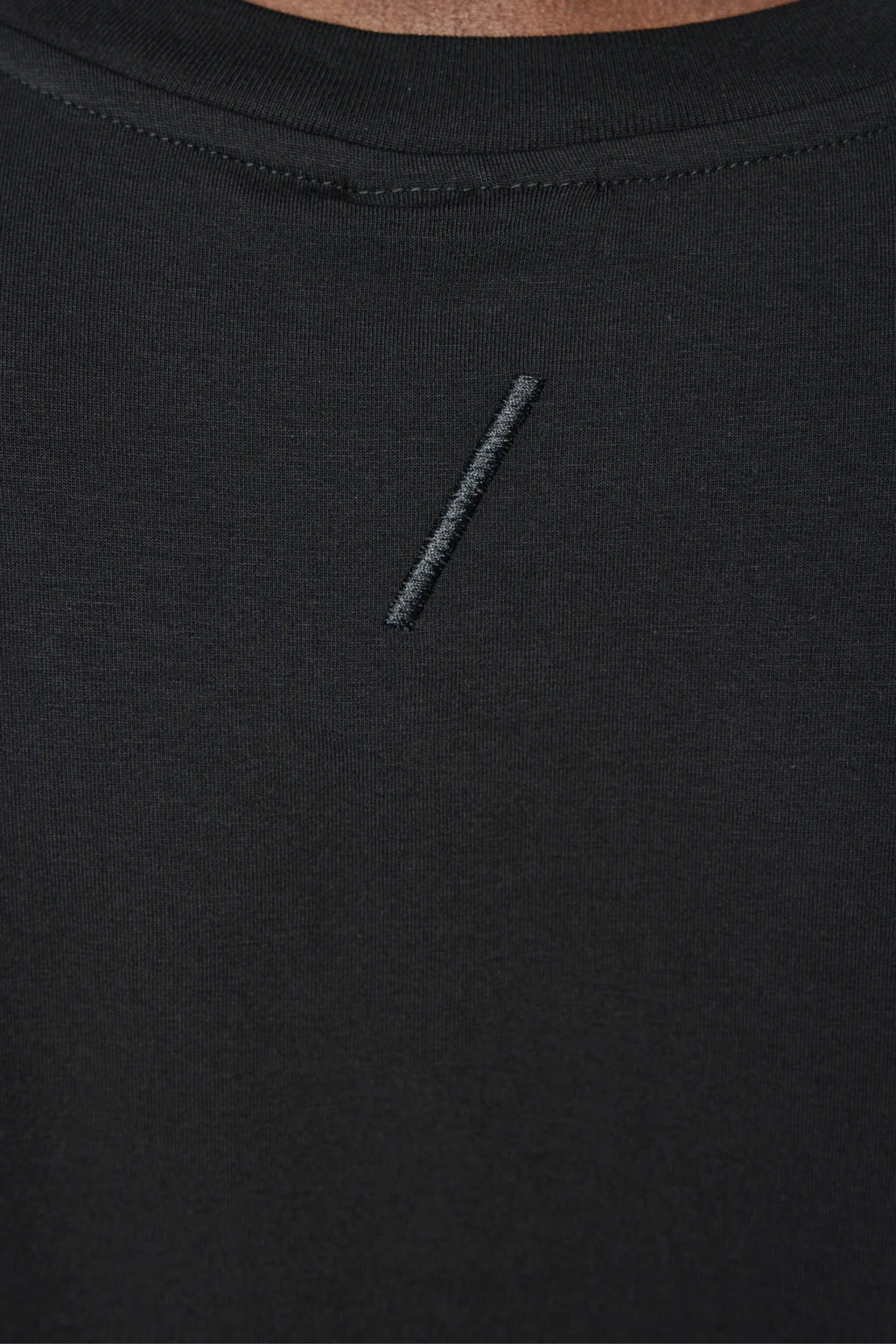 Thom Krom - M TS 1005 - LABELS