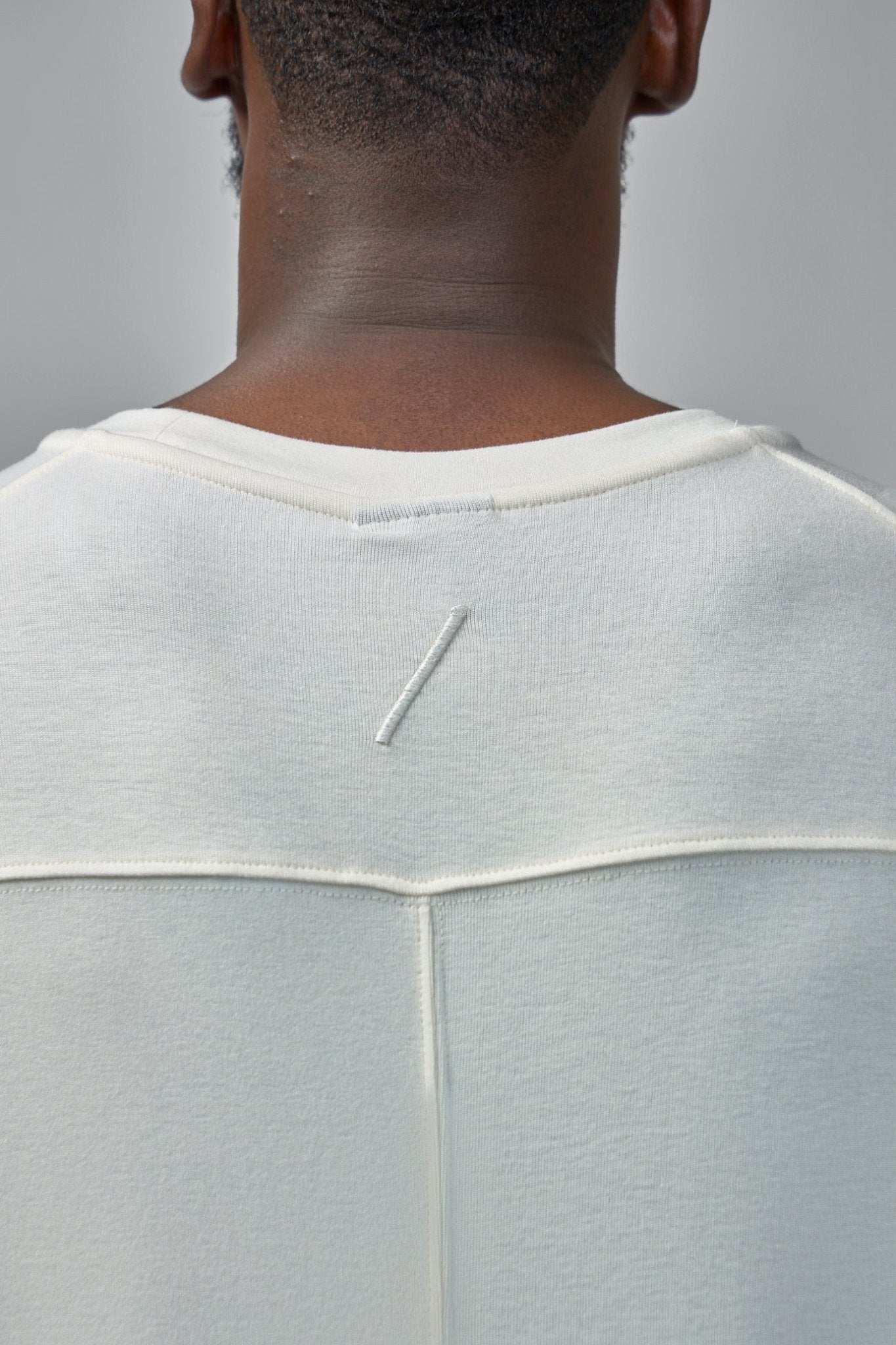 Thom Krom - M TS 890 - LABELS