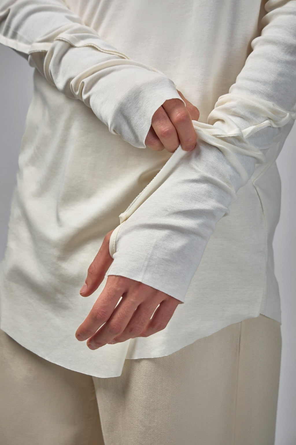 Thom Krom - M TS 900 - LABELS