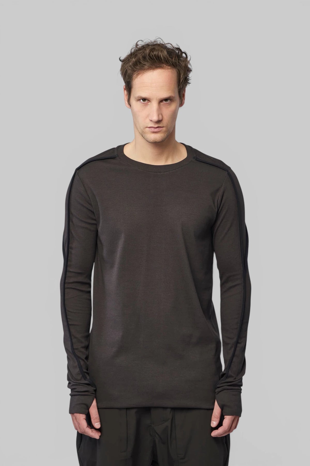 Thom Krom - M TS 960 - LABELS
