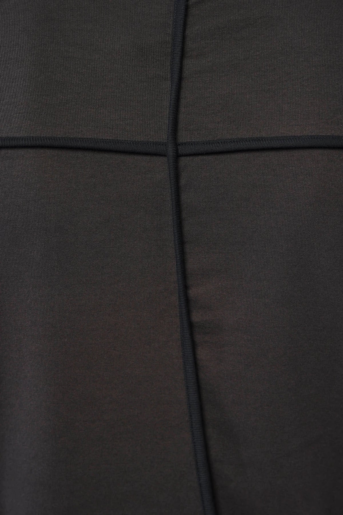 Thom Krom - M TS 960 - LABELS