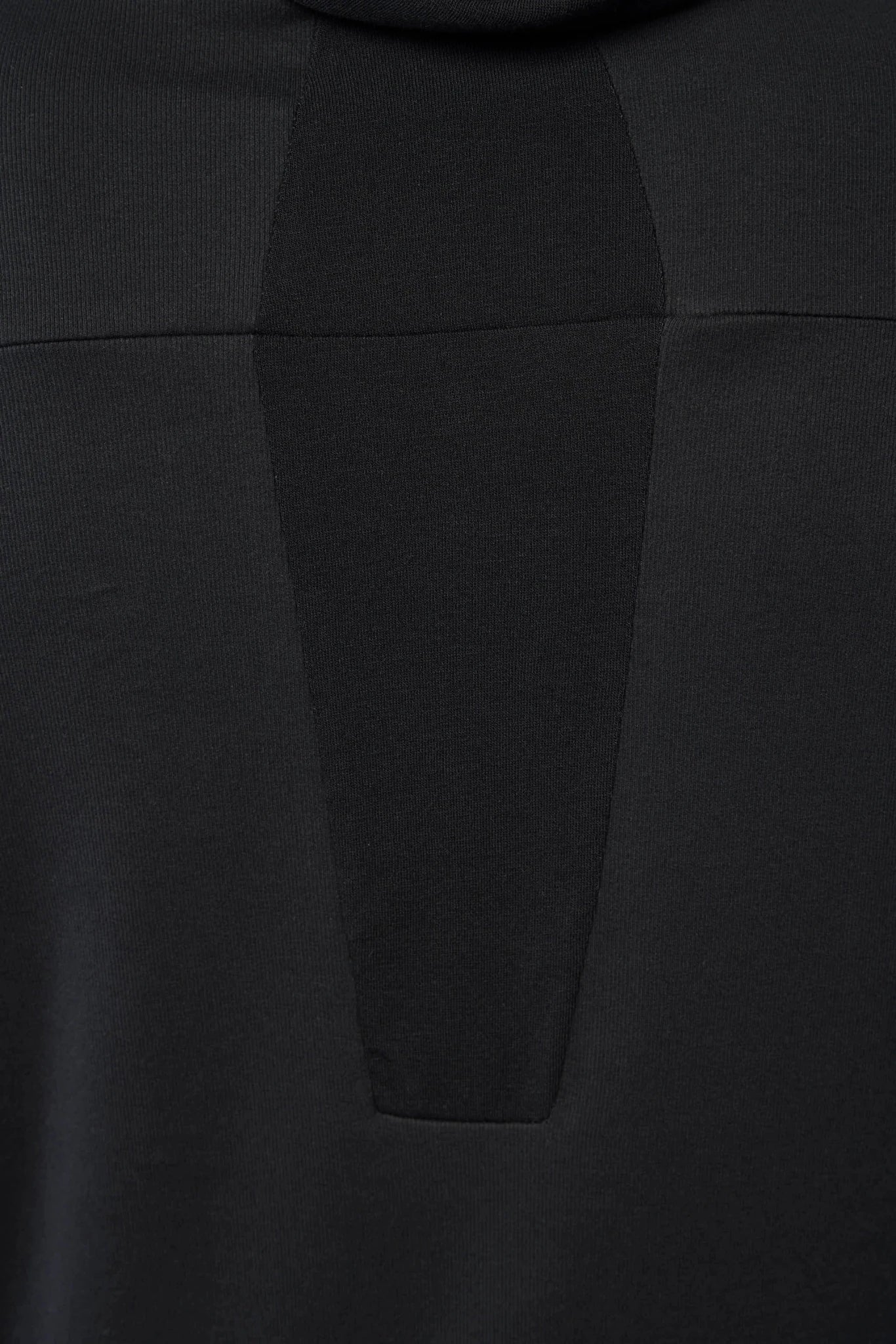 Thom Krom - M TS 985 - LABELS