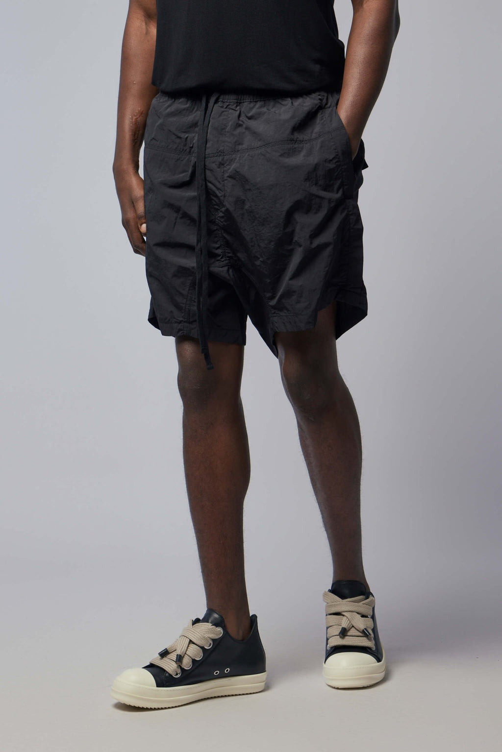 Thom Krom - Men trousers - LABELS