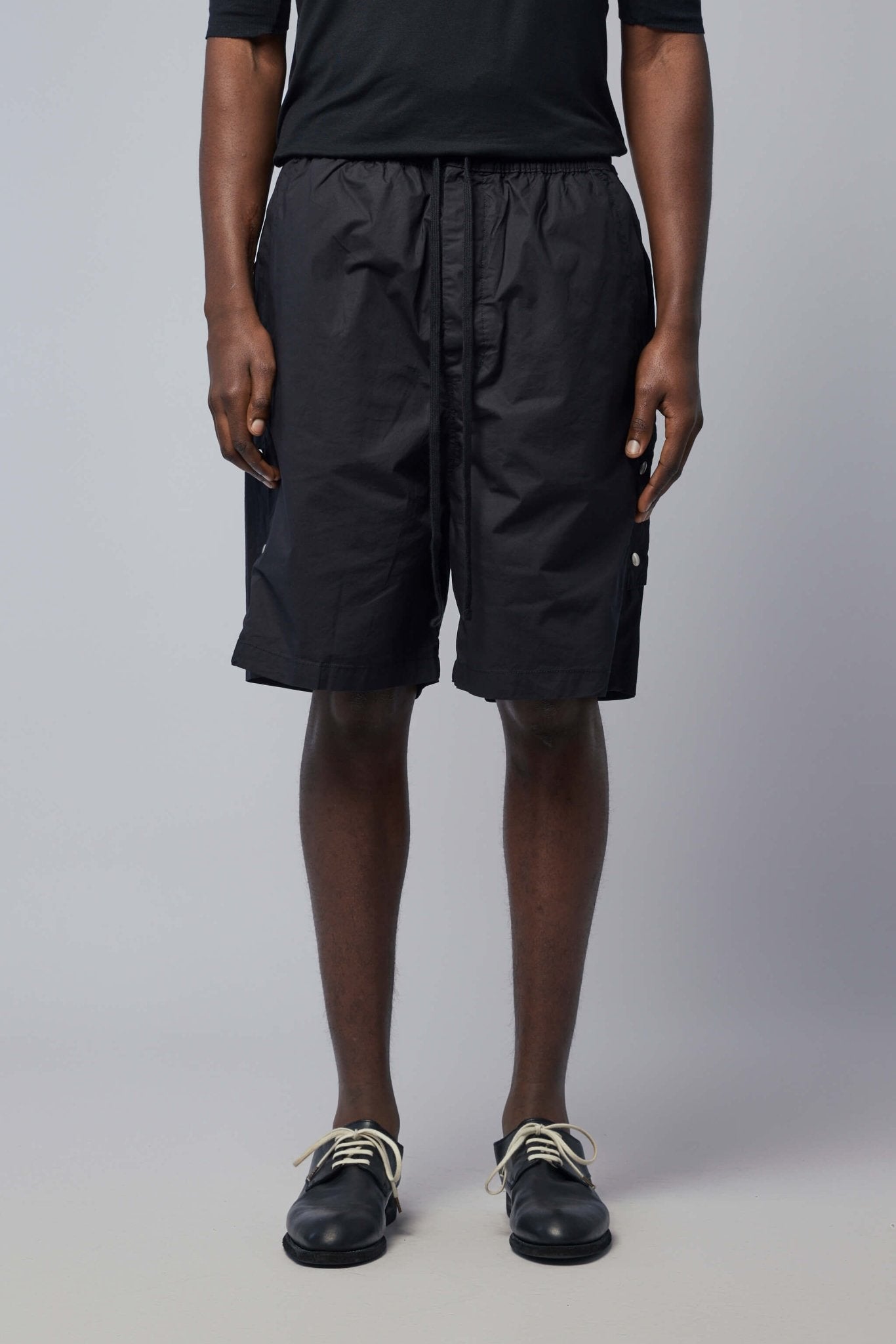 新品 thom krom トムクロム ハーフパンツ 黒 M RUNDHOLZ Thom Krom Cargo Pants M P 33 - Premium Cotton – LABELS