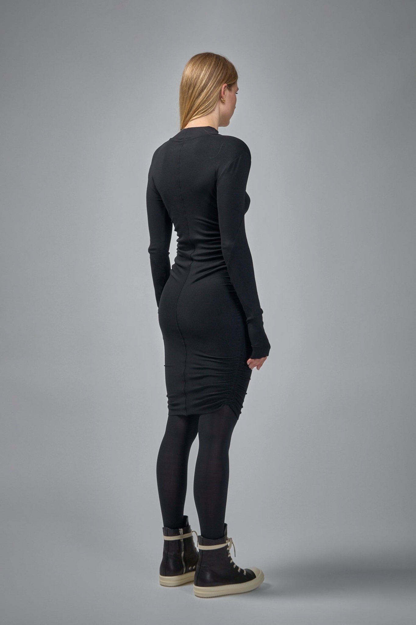 Thom Krom - W D 49 - LABELS