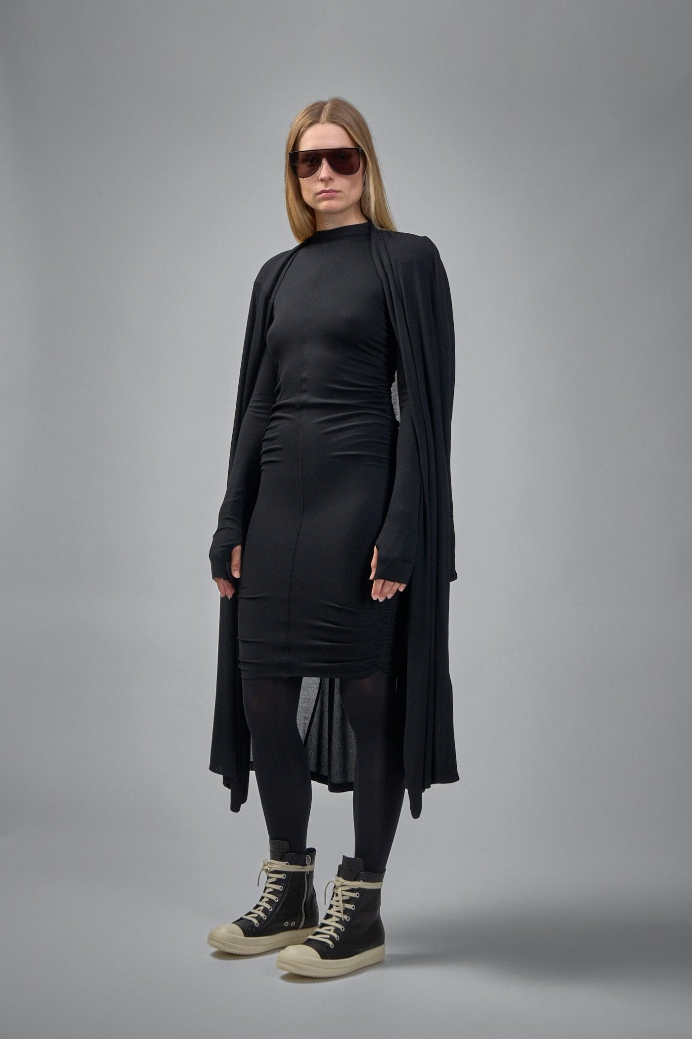 Thom Krom - W D 49 - LABELS