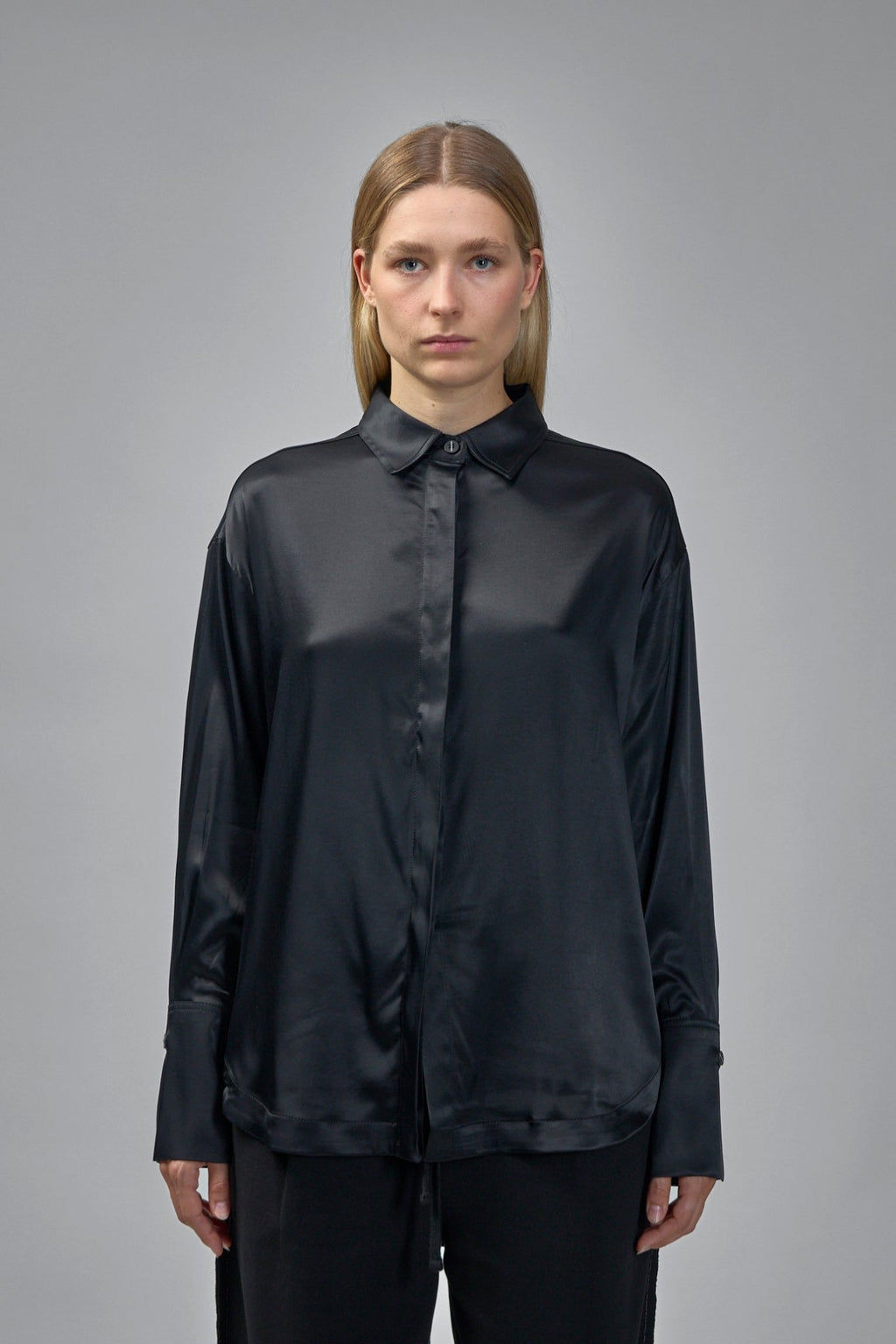 Thom Krom - W H 9 - LABELS