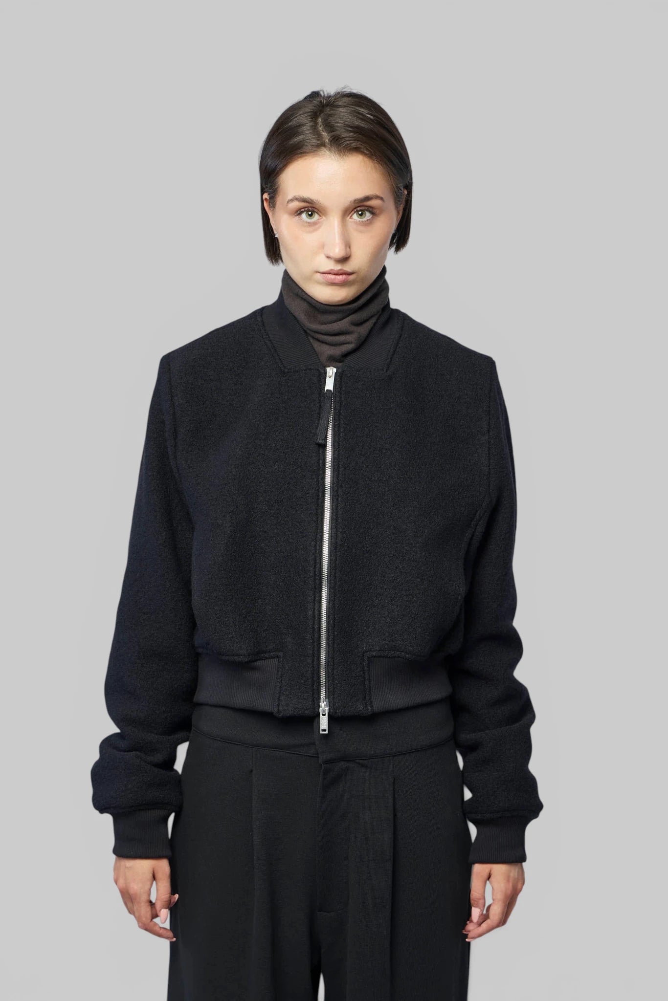 Thom Krom - W J 221 - LABELS
