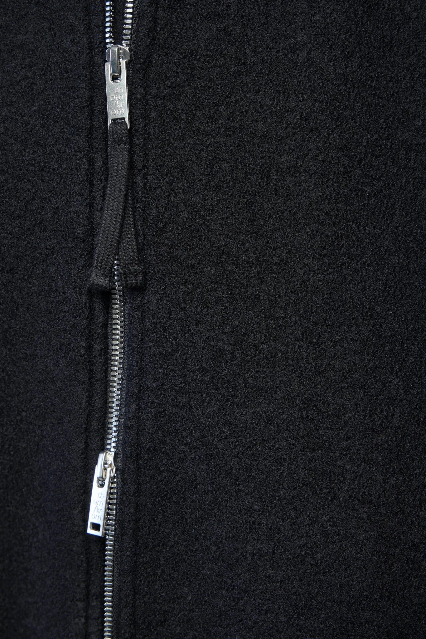 Thom Krom - W J 221 - LABELS