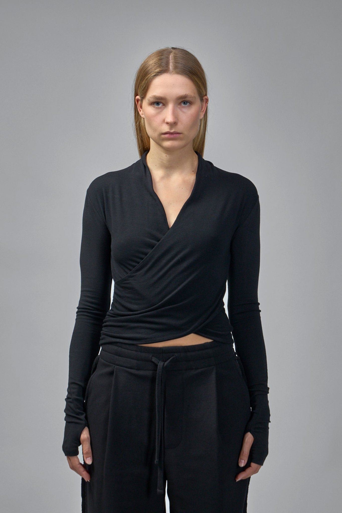 Thom Krom - W TS 587 - LABELS