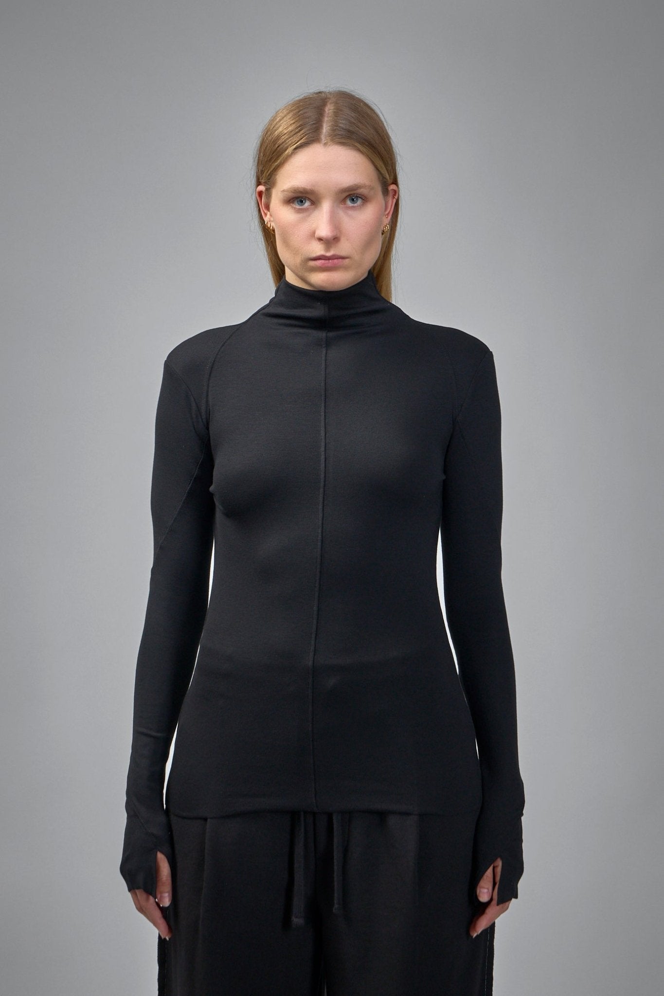 Thom Krom - W TS 589 - LABELS