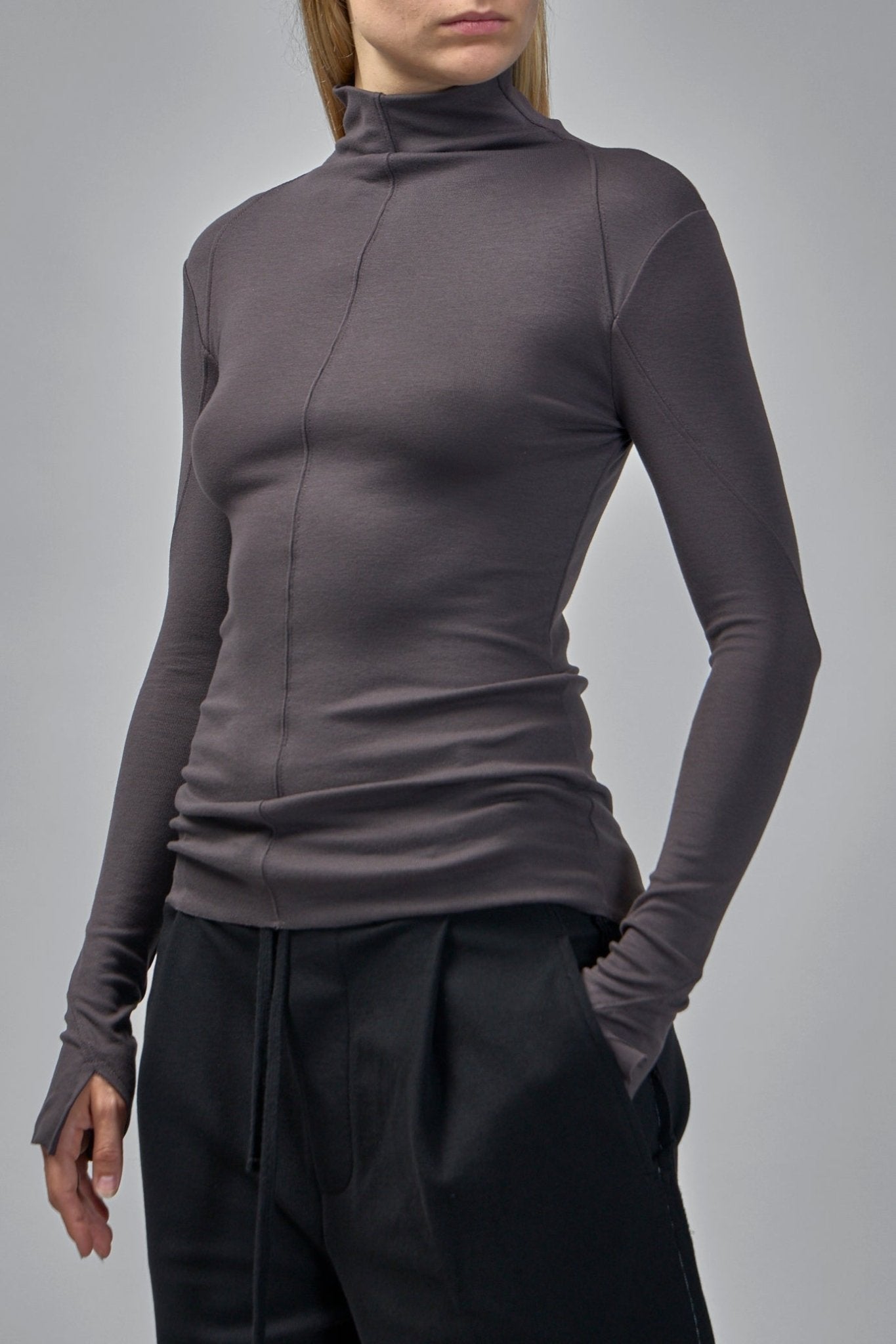 Thom Krom - W TS 589 - LABELS