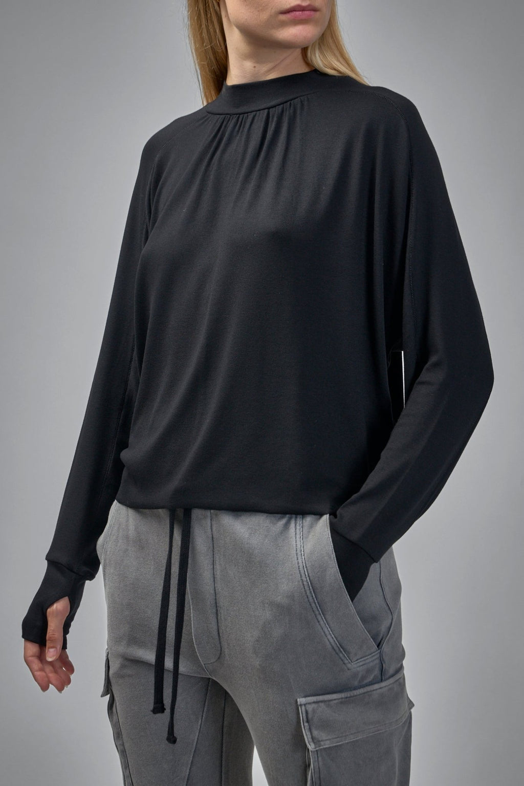 Thom Krom - W TS 602 - LABELS