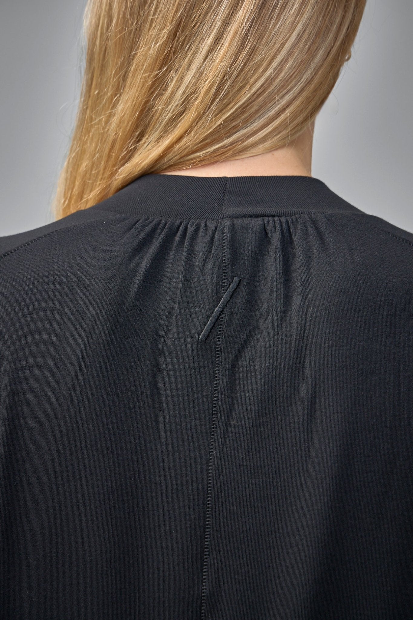 Thom Krom - W TS 602 - LABELS