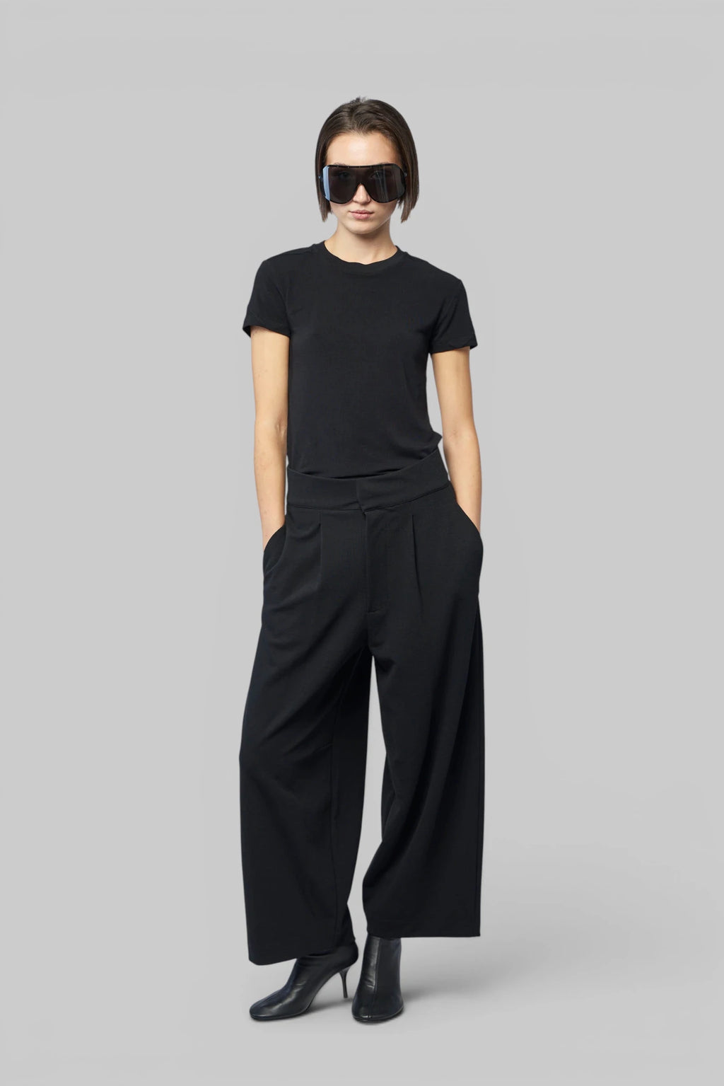Thom Krom - W TS 629 - LABELS