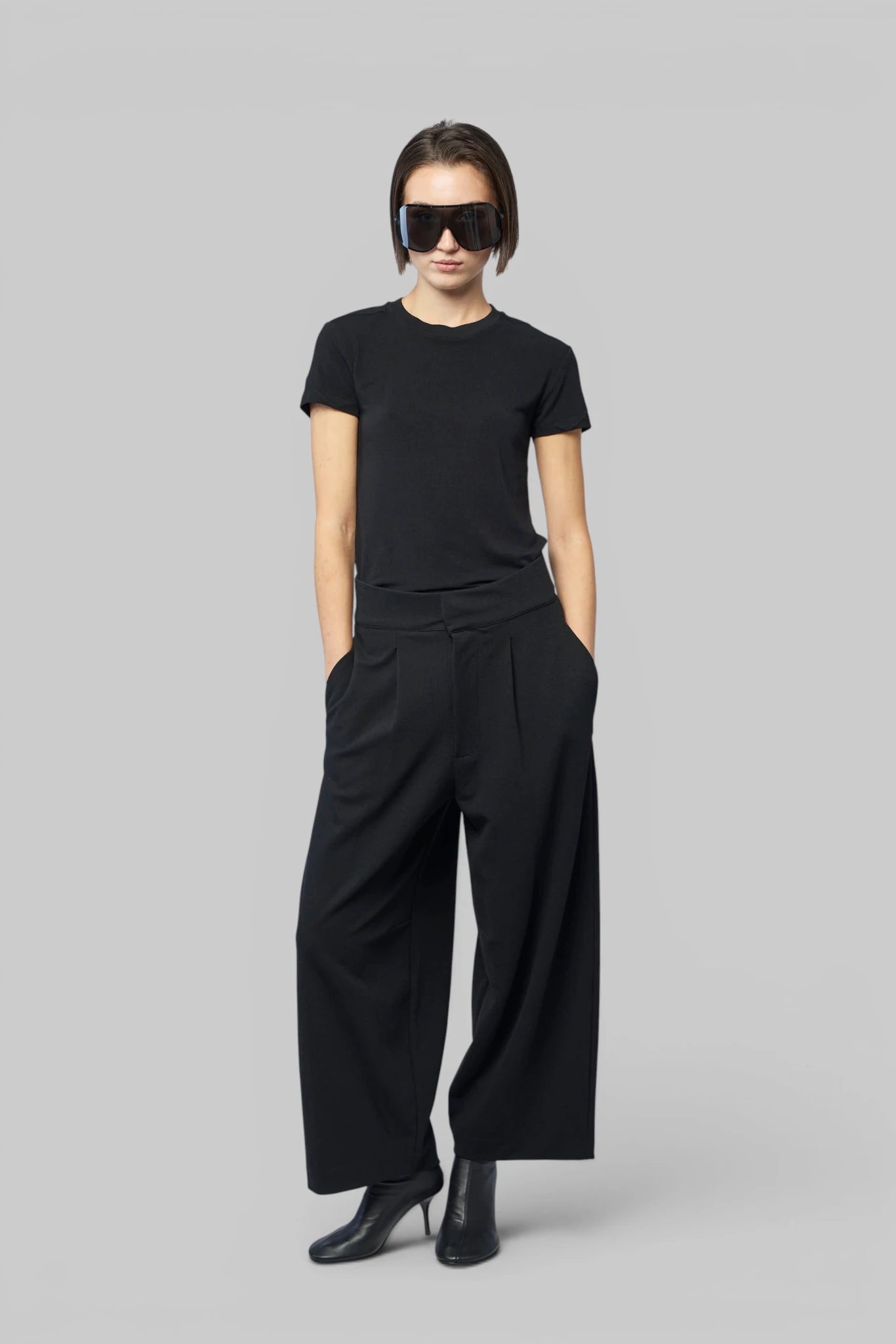 Thom Krom - W TS 629 - LABELS