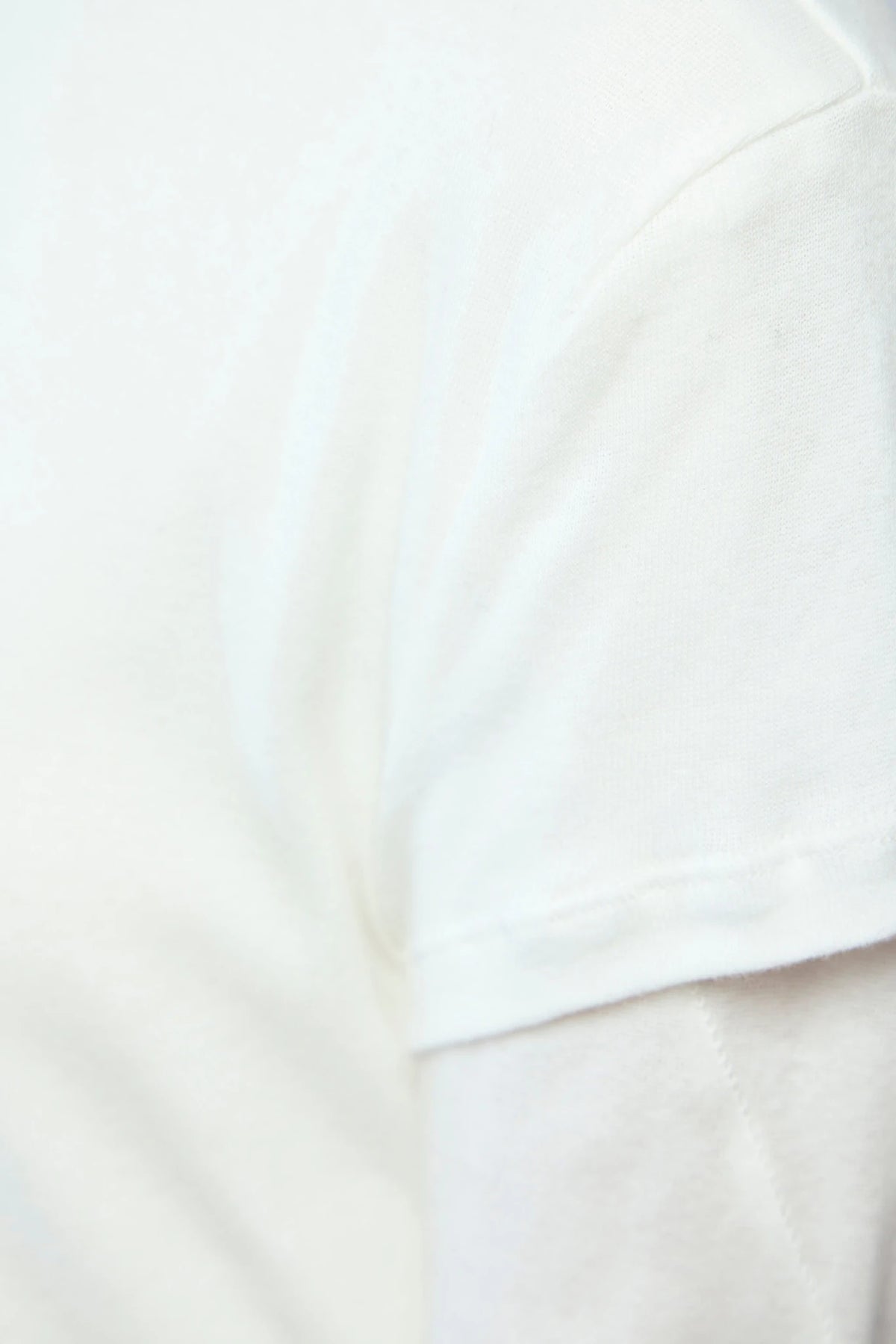 Thom Krom W TS 646 T-shirt fabric texture and fit close-up