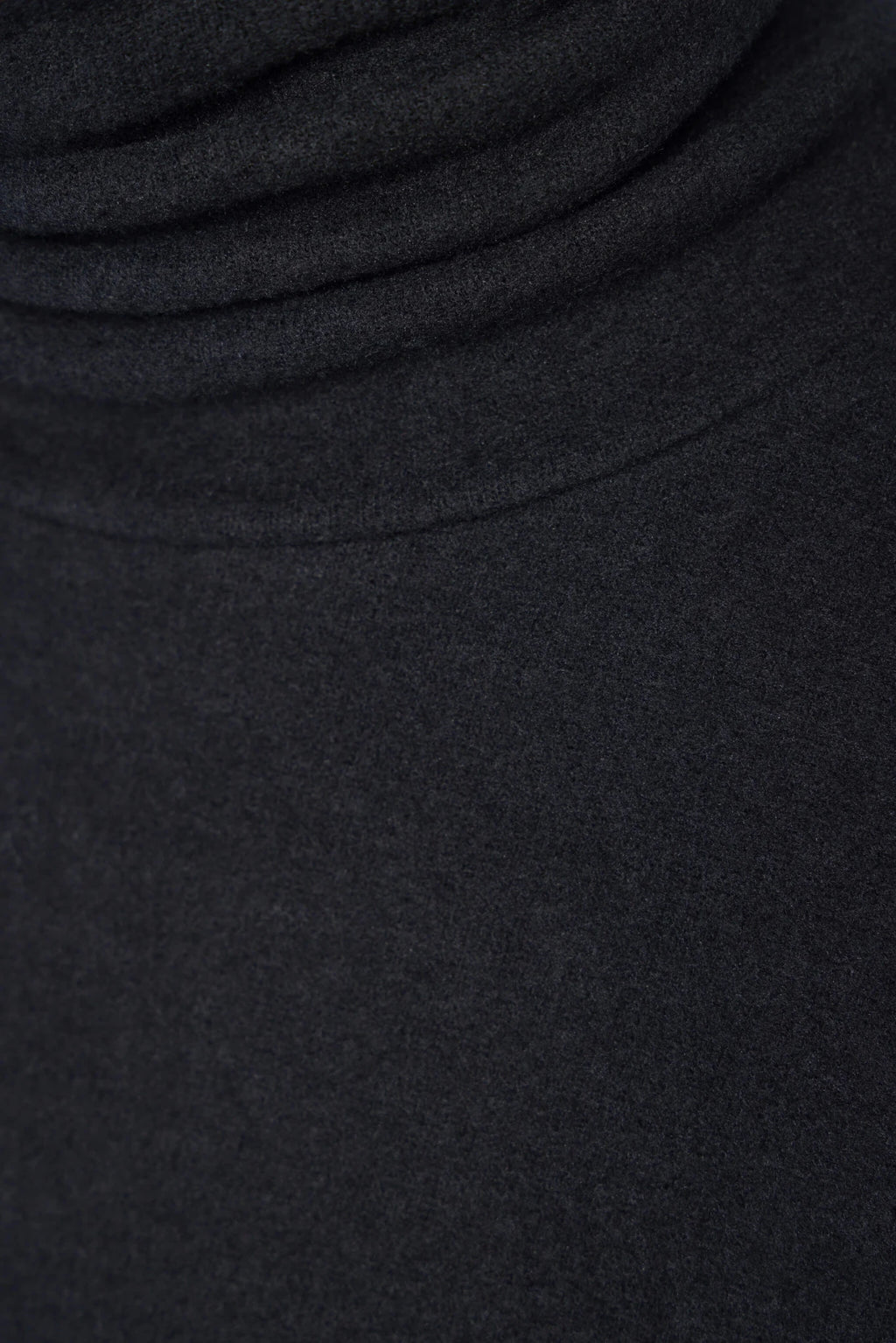 Thom Krom - Women T-shirt - LABELS