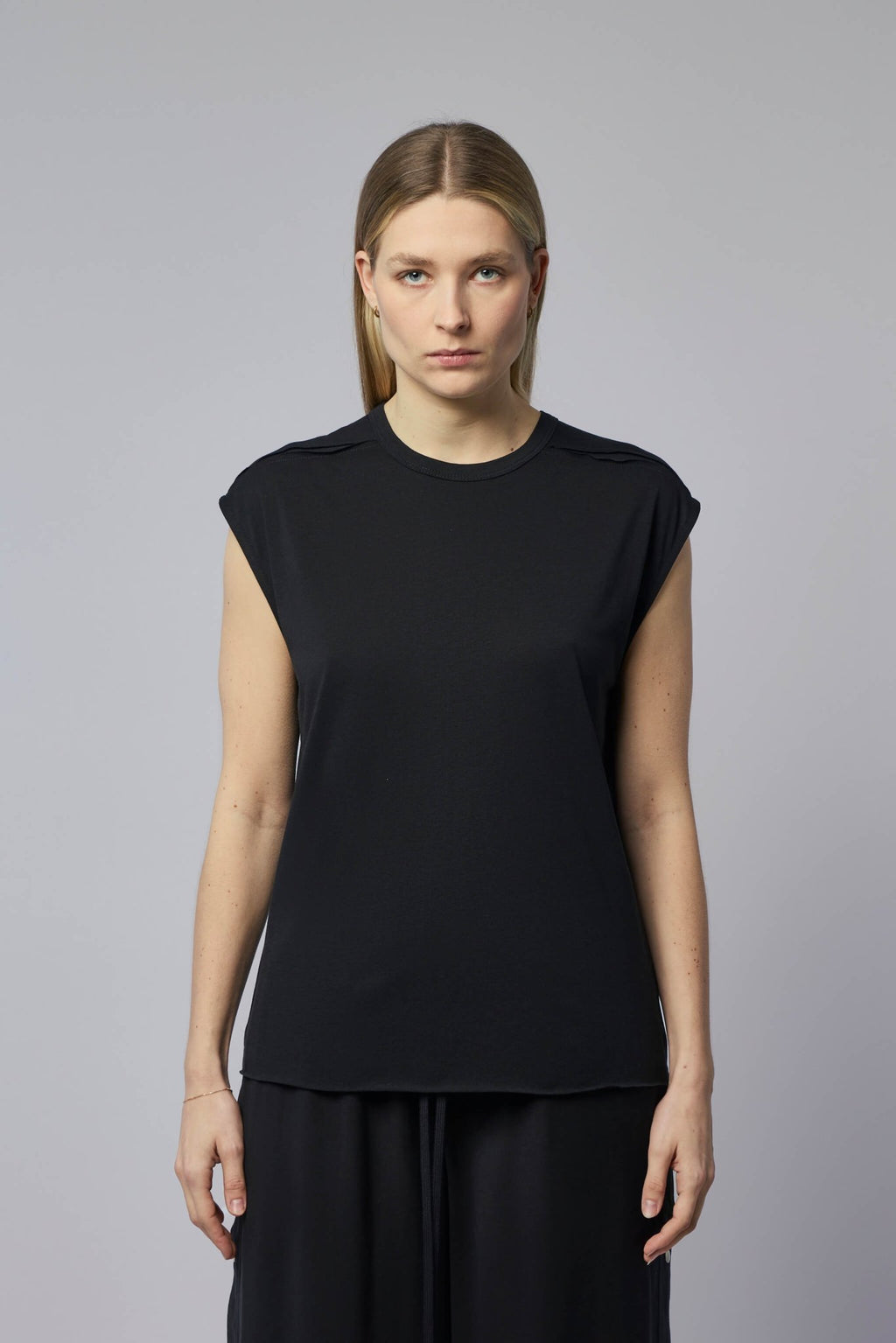 Thom Krom - Women T-shirt - LABELS