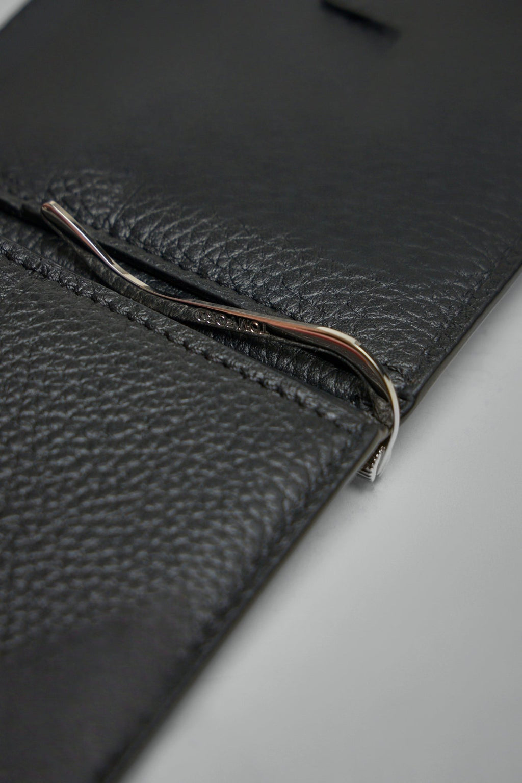 TOM FORD - Soft Grain Leather T Line Money Clip Wallet - LABELS