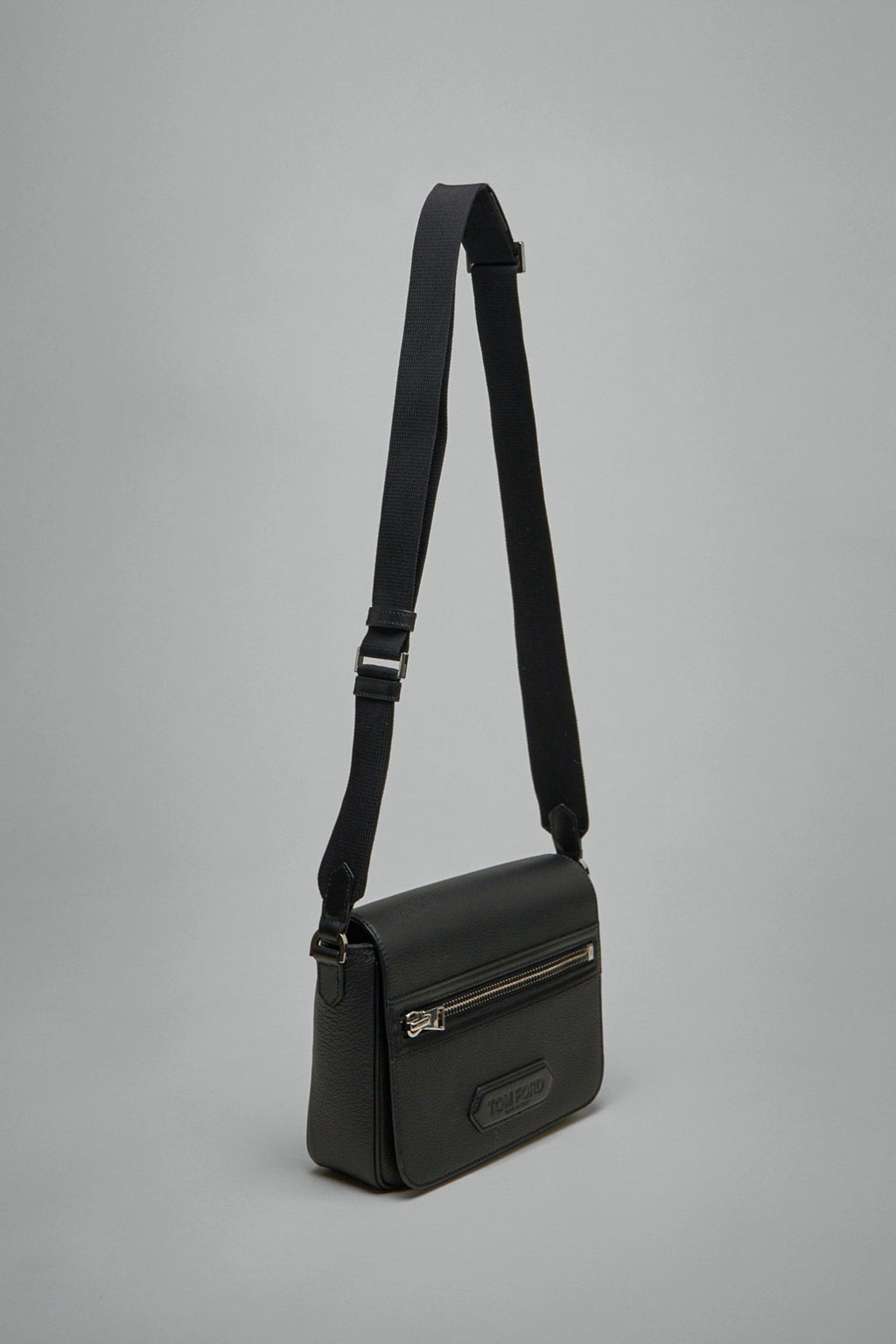 TOM FORD - Soft Grain Leather Traveller Messenger - LABELS