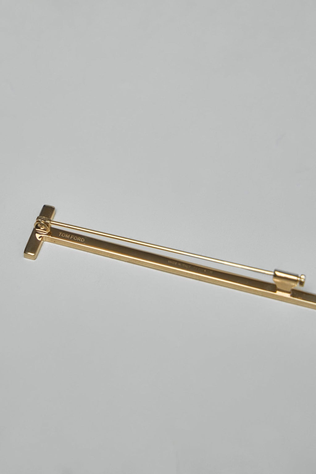 TOM FORD - T Pin Brooch - LABELS