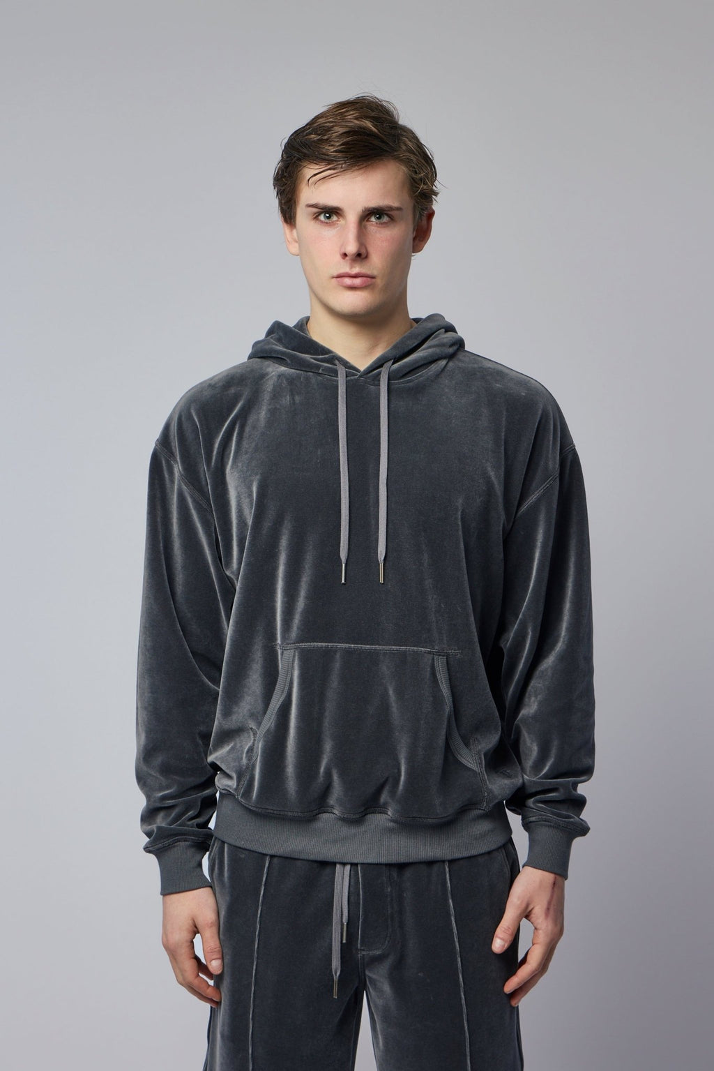 TOM FORD - Velour Hoodie - LABELS