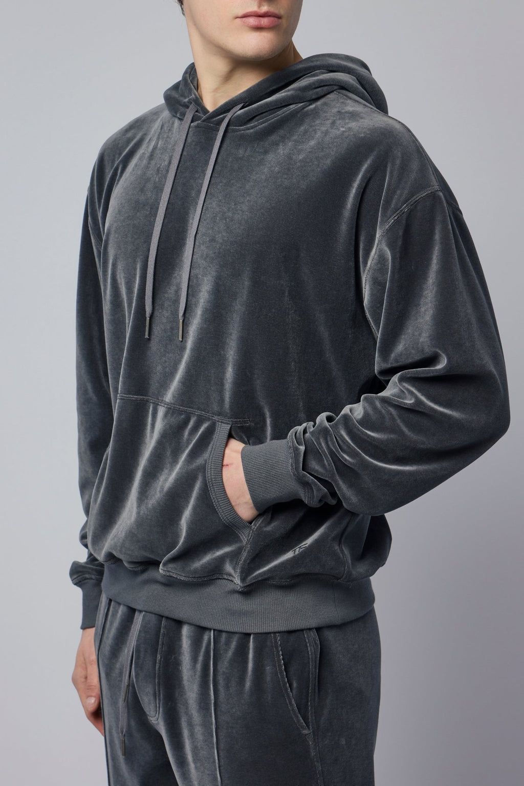 TOM FORD - Velour Hoodie - LABELS