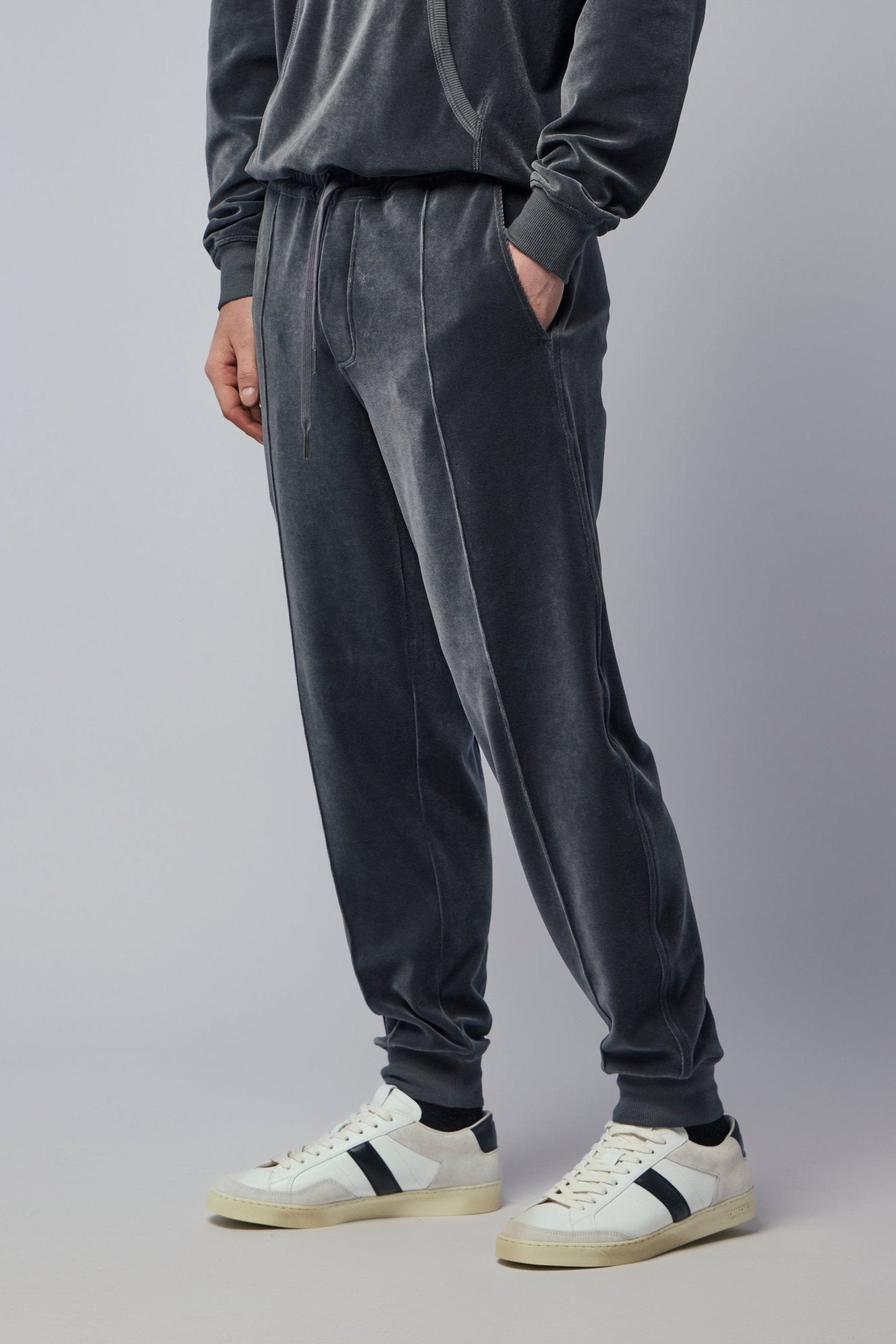 TOM FORD - Velour Jogger - LABELS