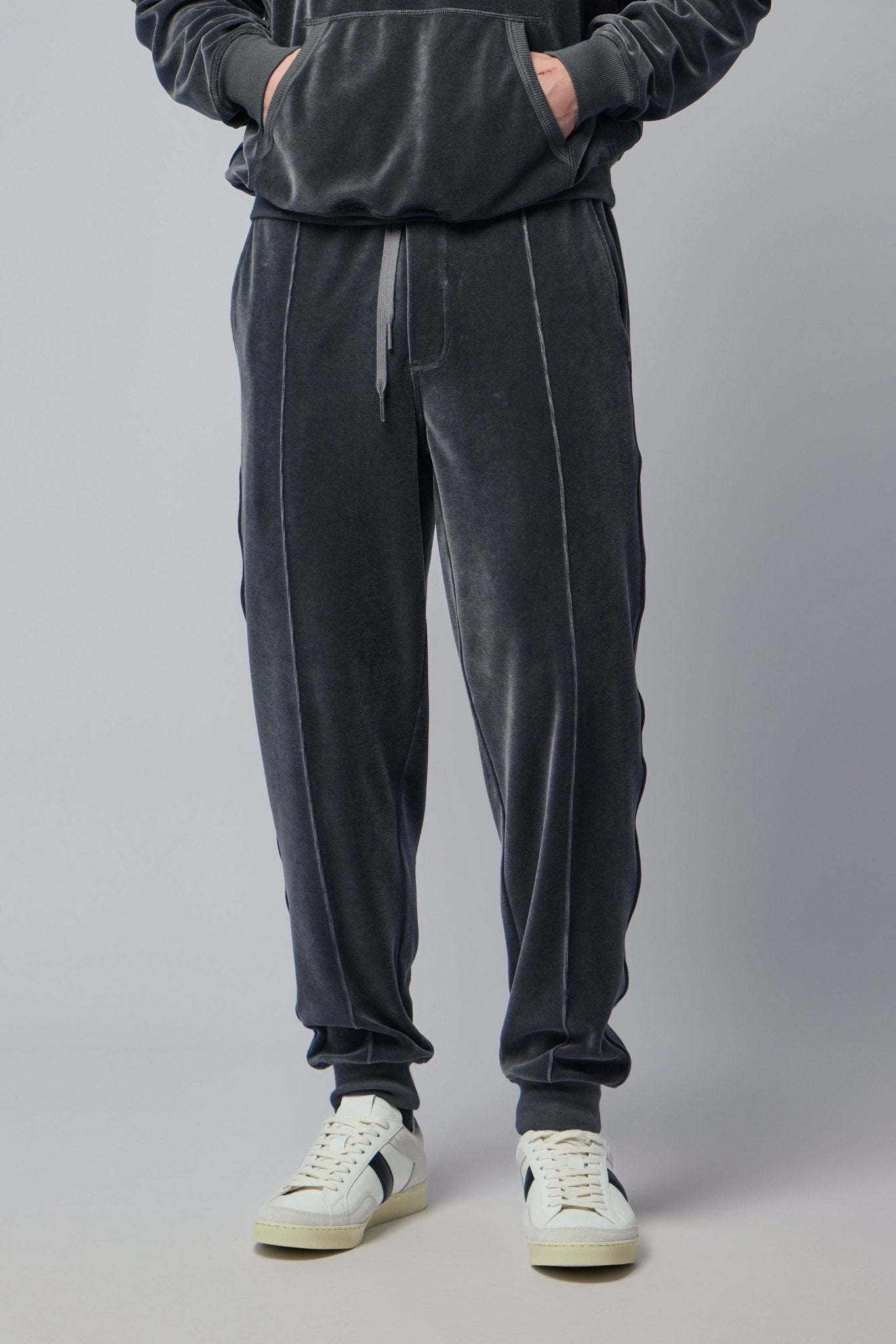 TOM FORD - Velour Jogger - LABELS