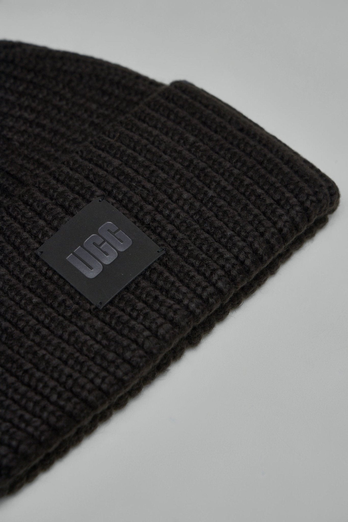 UGG - Chunky Rib Beanie - LABELS