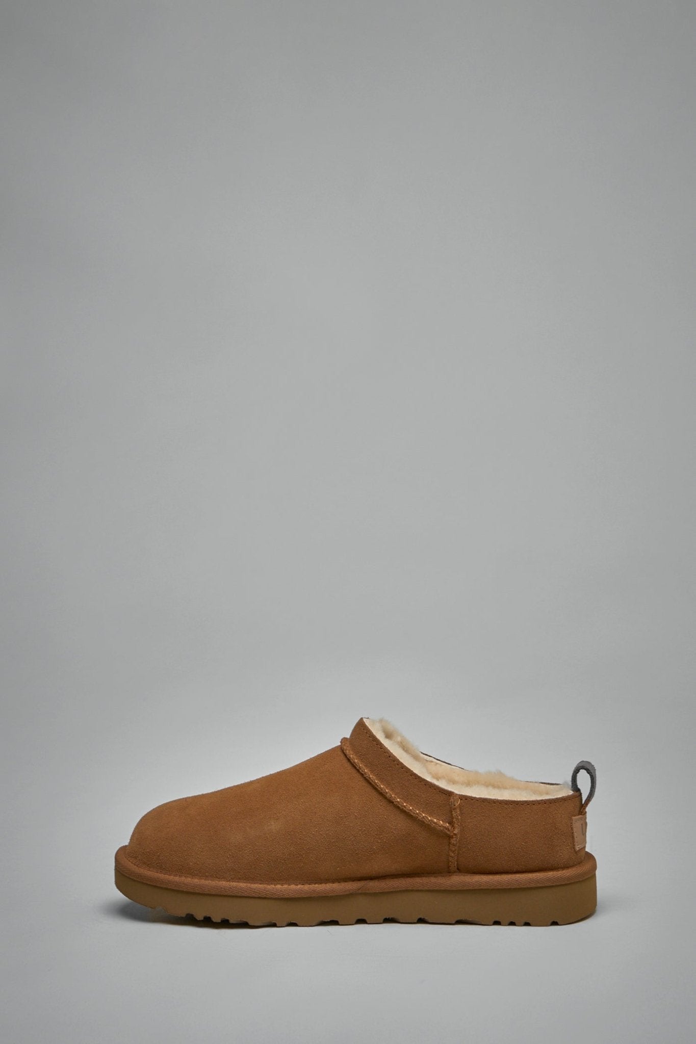 UGG - Classic Micro - LABELS