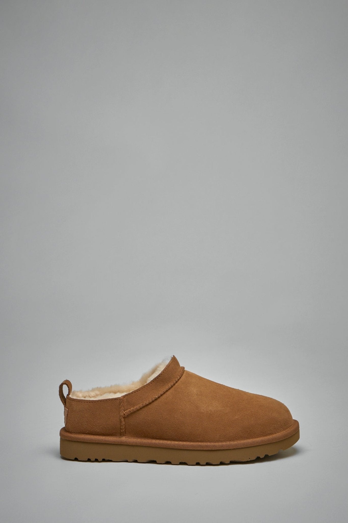 UGG - Classic Micro - LABELS