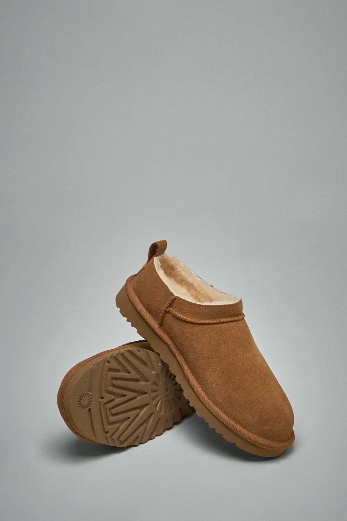 UGG - Classic Micro - LABELS