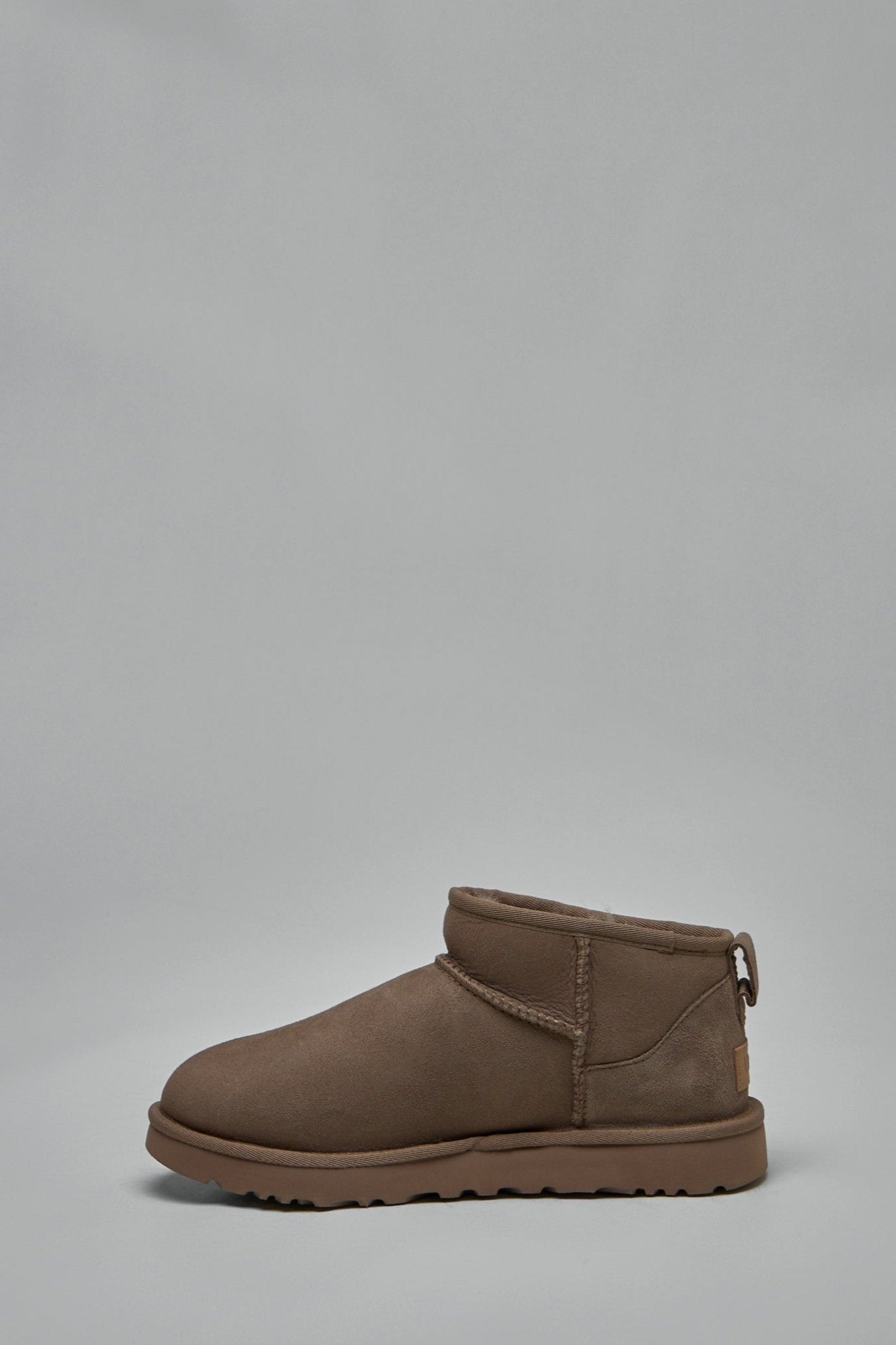 UGG - Classic Ultra Mini Boot - LABELS