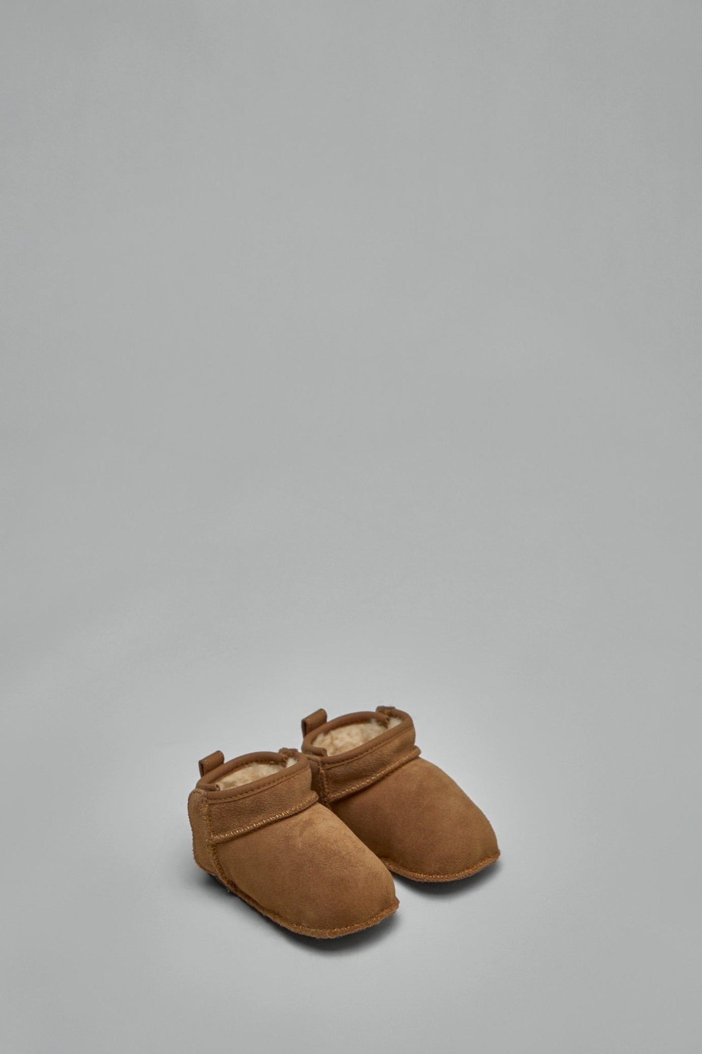 UGG - I Baby Classic Ultra Mini - LABELS