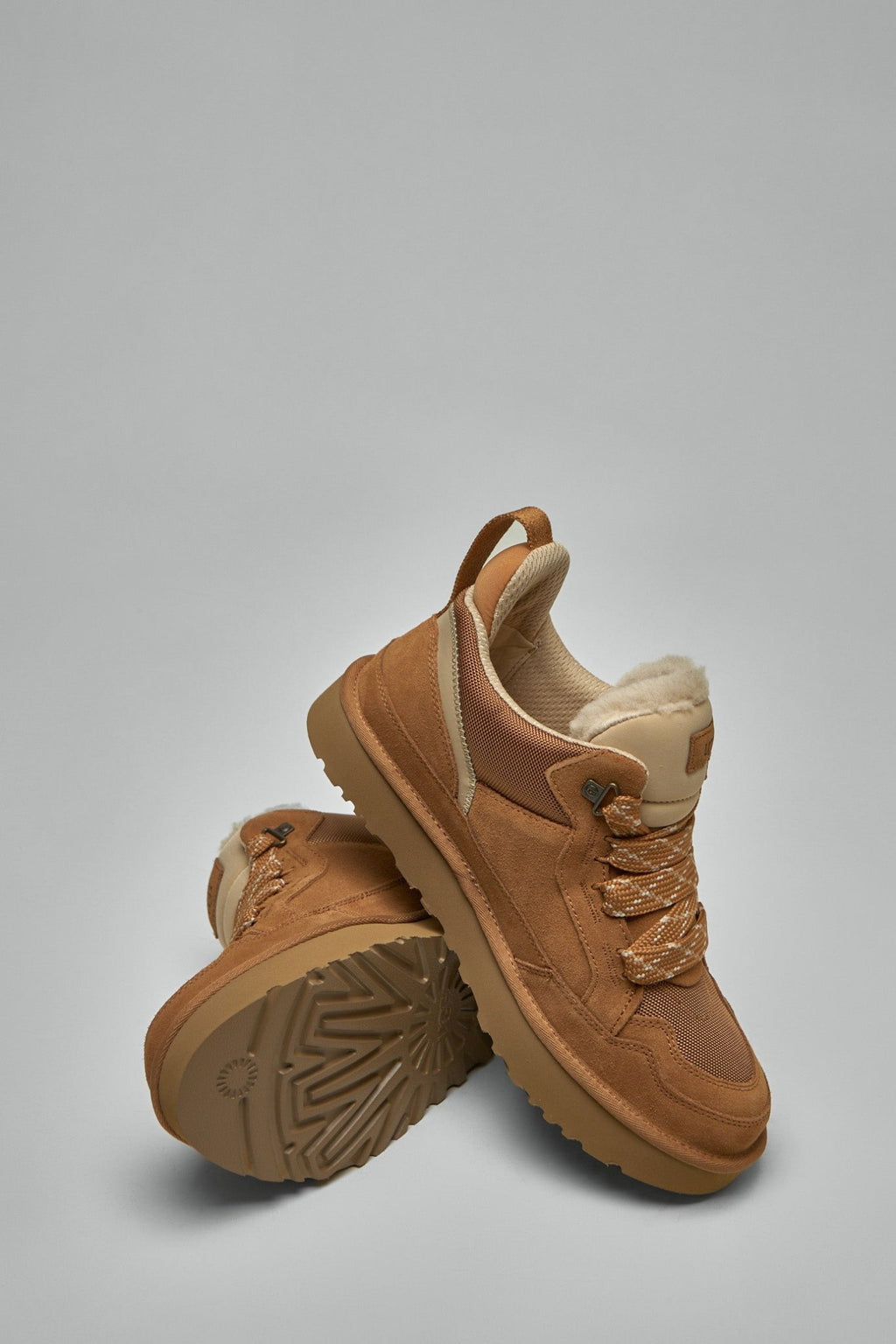 UGG - Lowmel Sneaker - LABELS