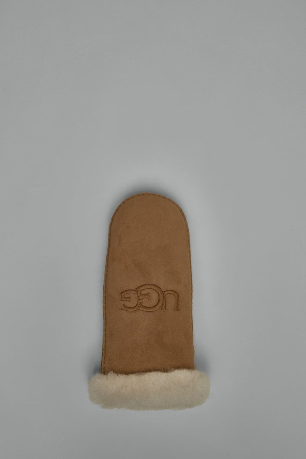 UGG - Sheepskin Embroider Mitten - LABELS