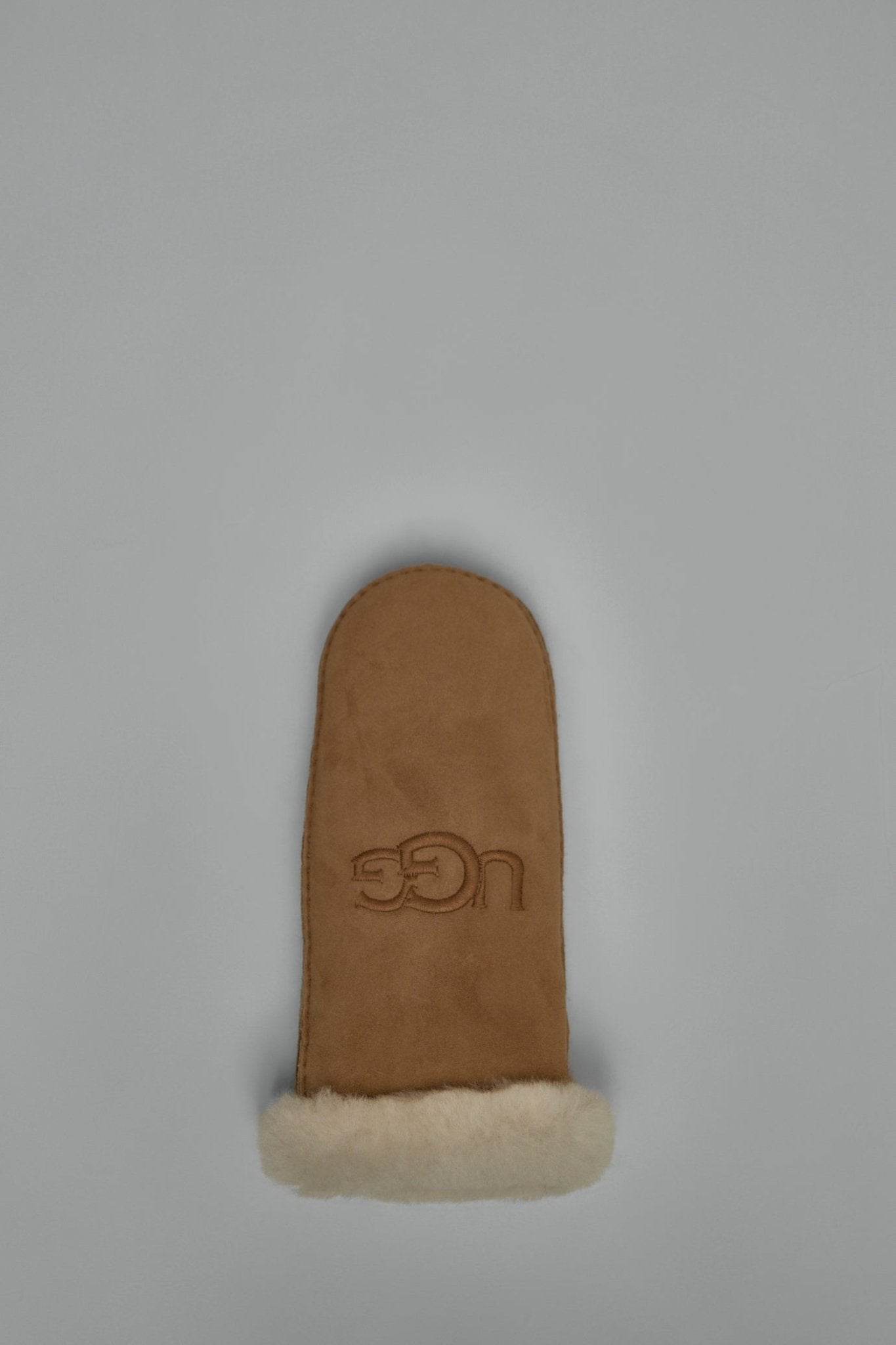 UGG - Sheepskin Embroider Mitten - LABELS