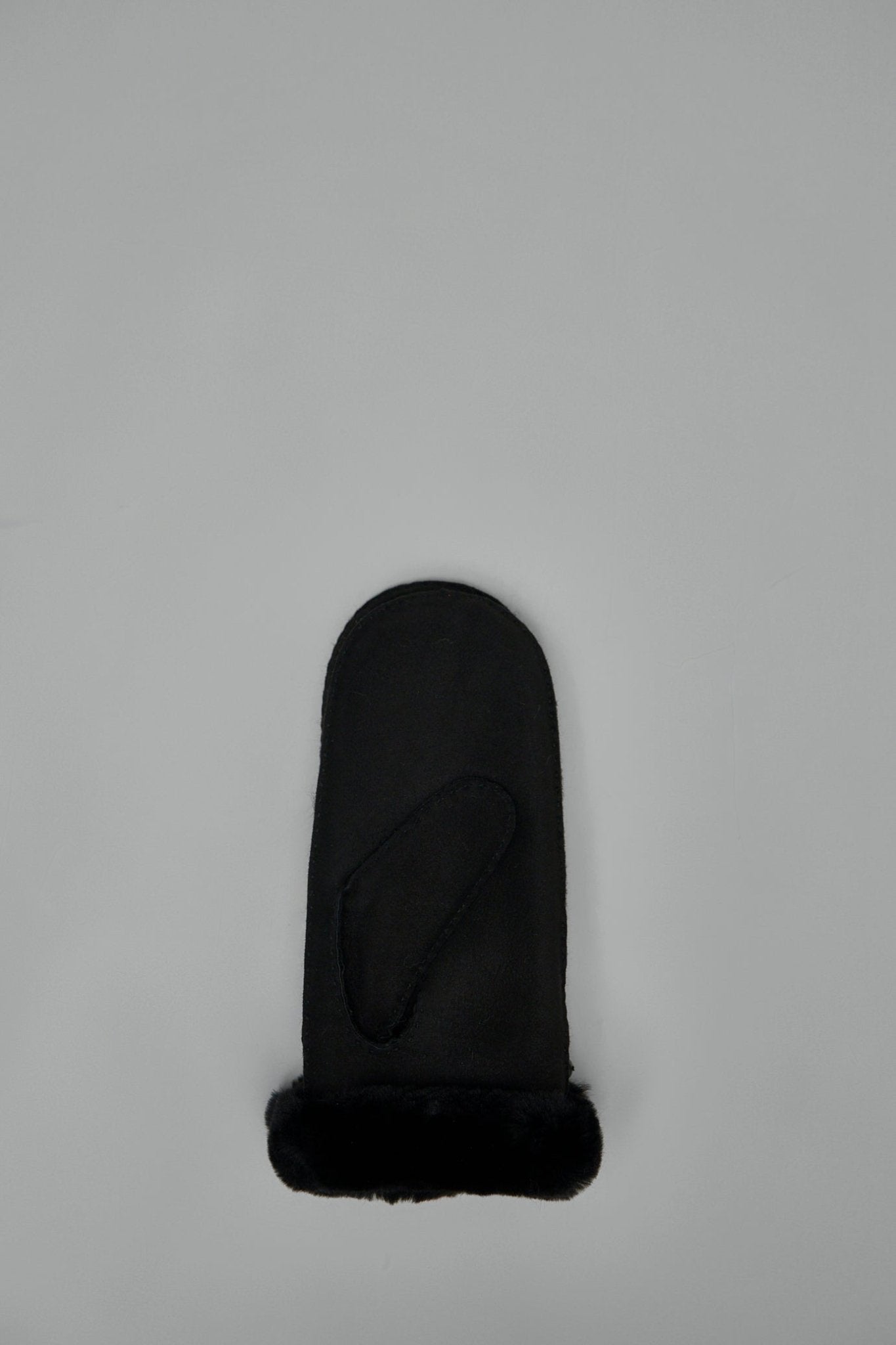 UGG Turn Cuff Glove - Premium Sheepskin Winter Gloves – LABELS