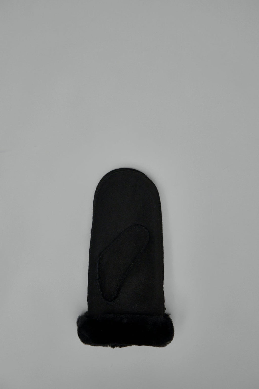 UGG - Sheepskin Embroider Mitten - LABELS