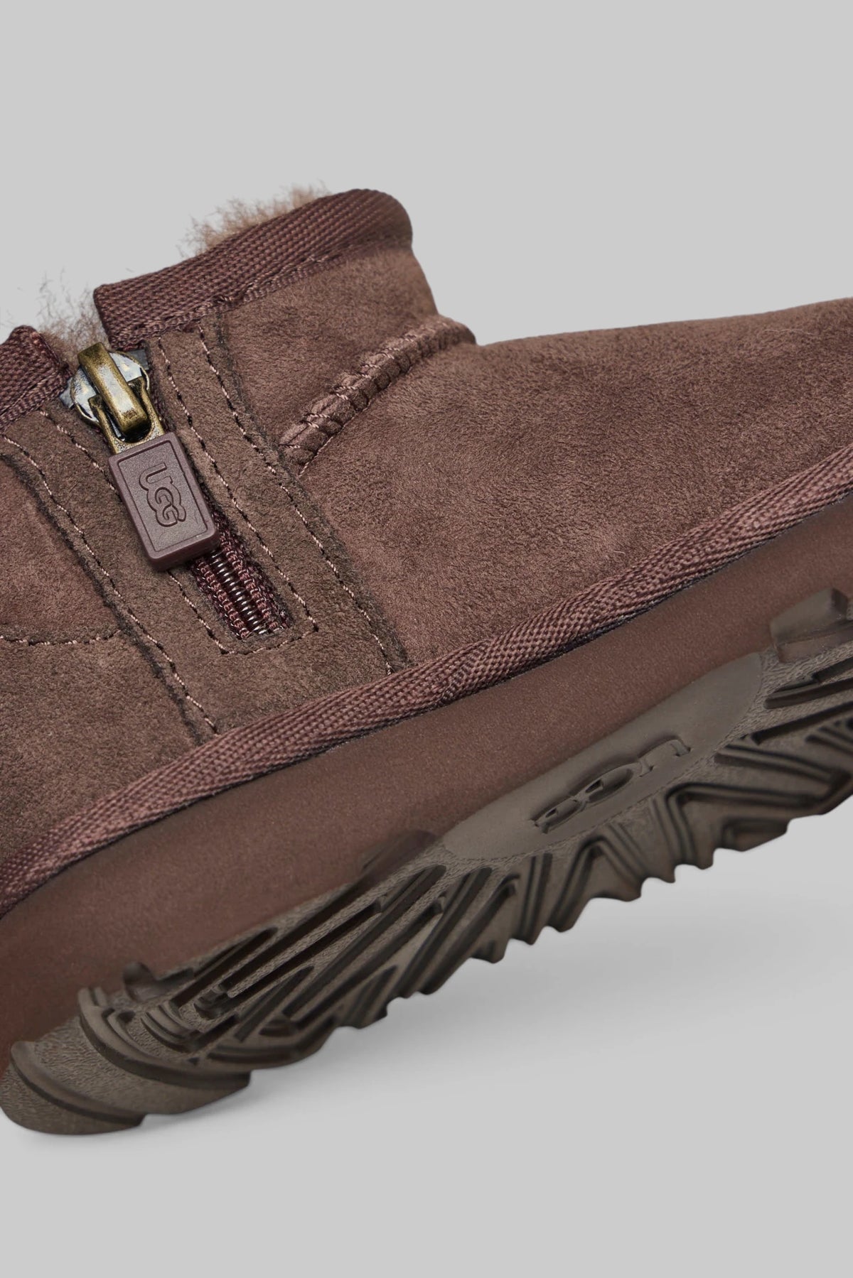 UGG - T Classic Ultra Mini - LABELS