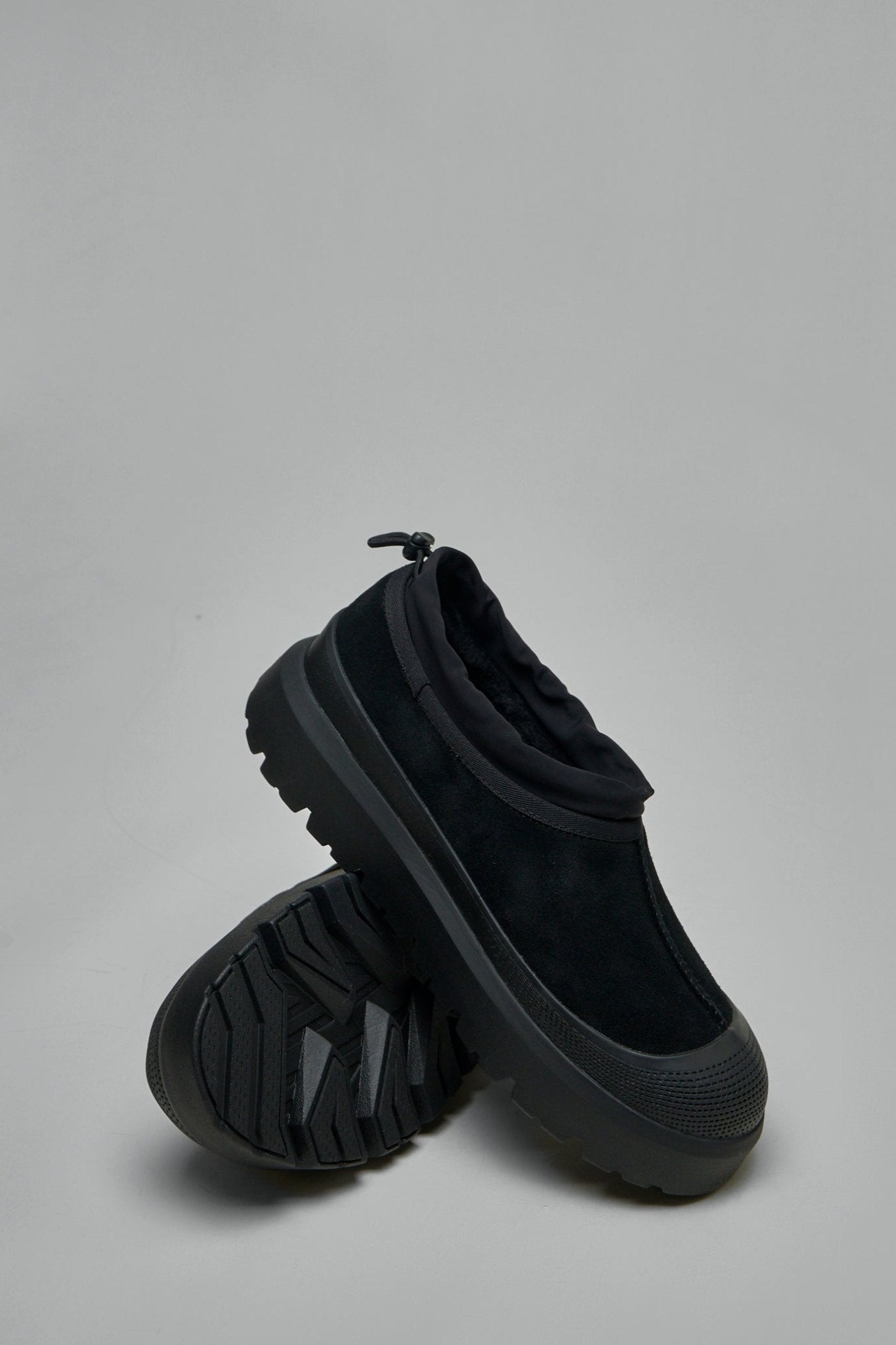 UGG - Tasman Weather Hybrid - LABELS