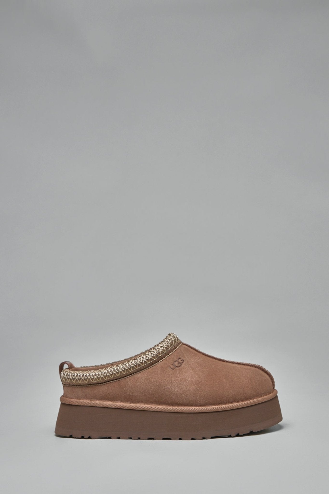 UGG Sandals Tazz II - Leather Slip-On Slides – LABELS