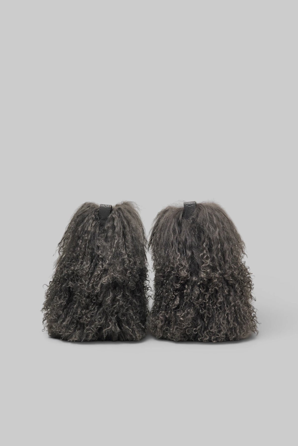 UGG - W Classic Short Fluff Momma - LABELS