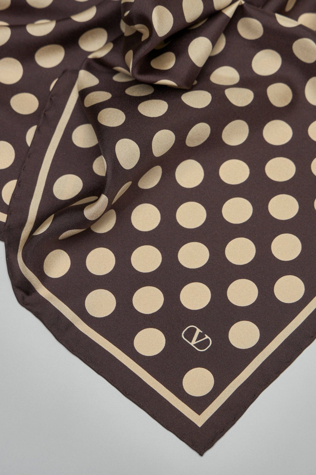 Valentino - Foulard 60x60cm DVN - LABELS