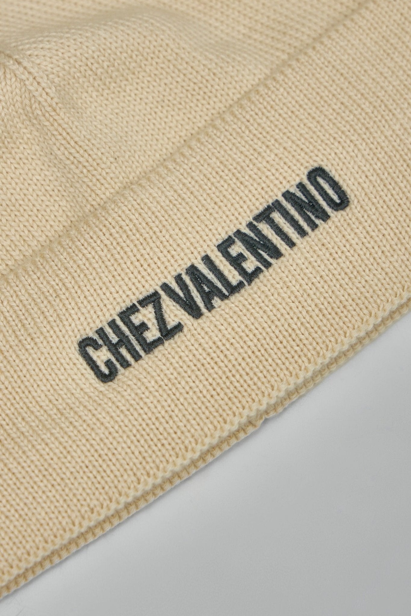 Valentino - Logo Embroidered Beanie - LABELS