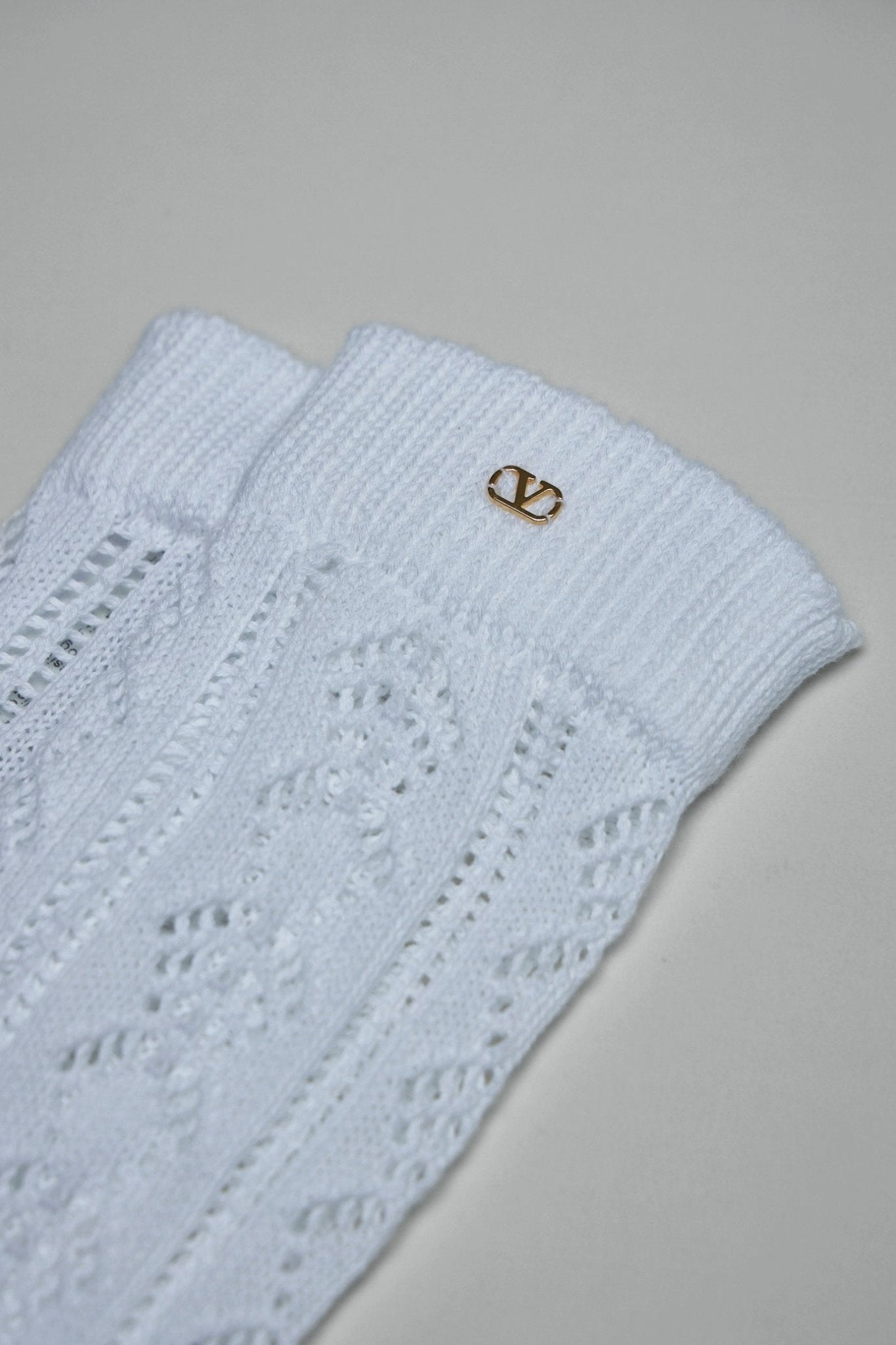 Valentino - Perforated Cotton Socks with V - Logo - LABELS