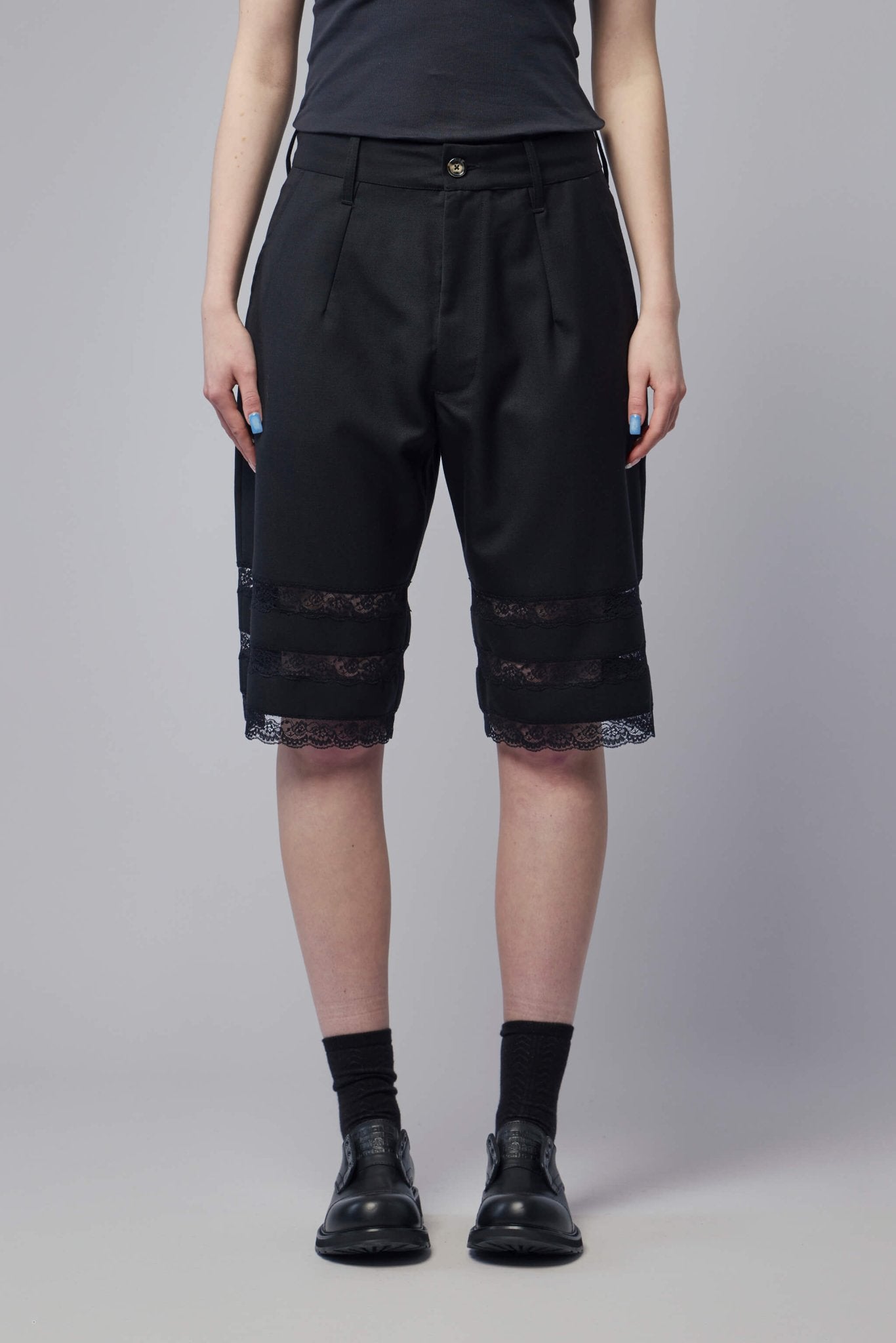 Vaquera - Women Lace Trade Shorts Woven - LABELS